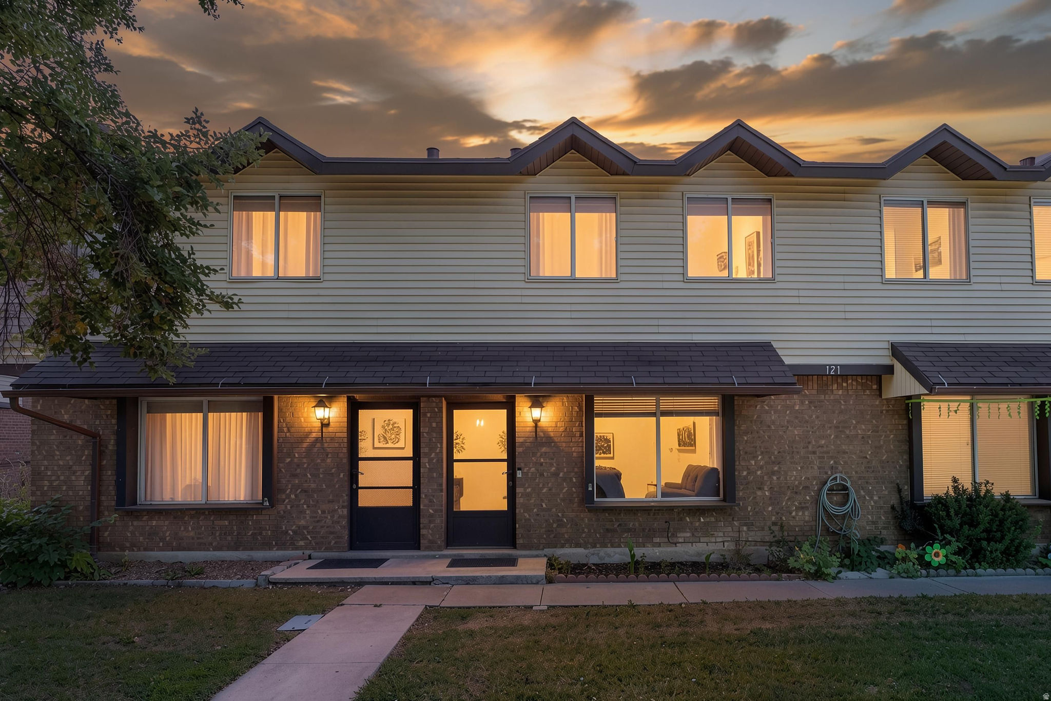 121 E SOUTHWELL  #18, Ogden, UT 84404 — photo 1