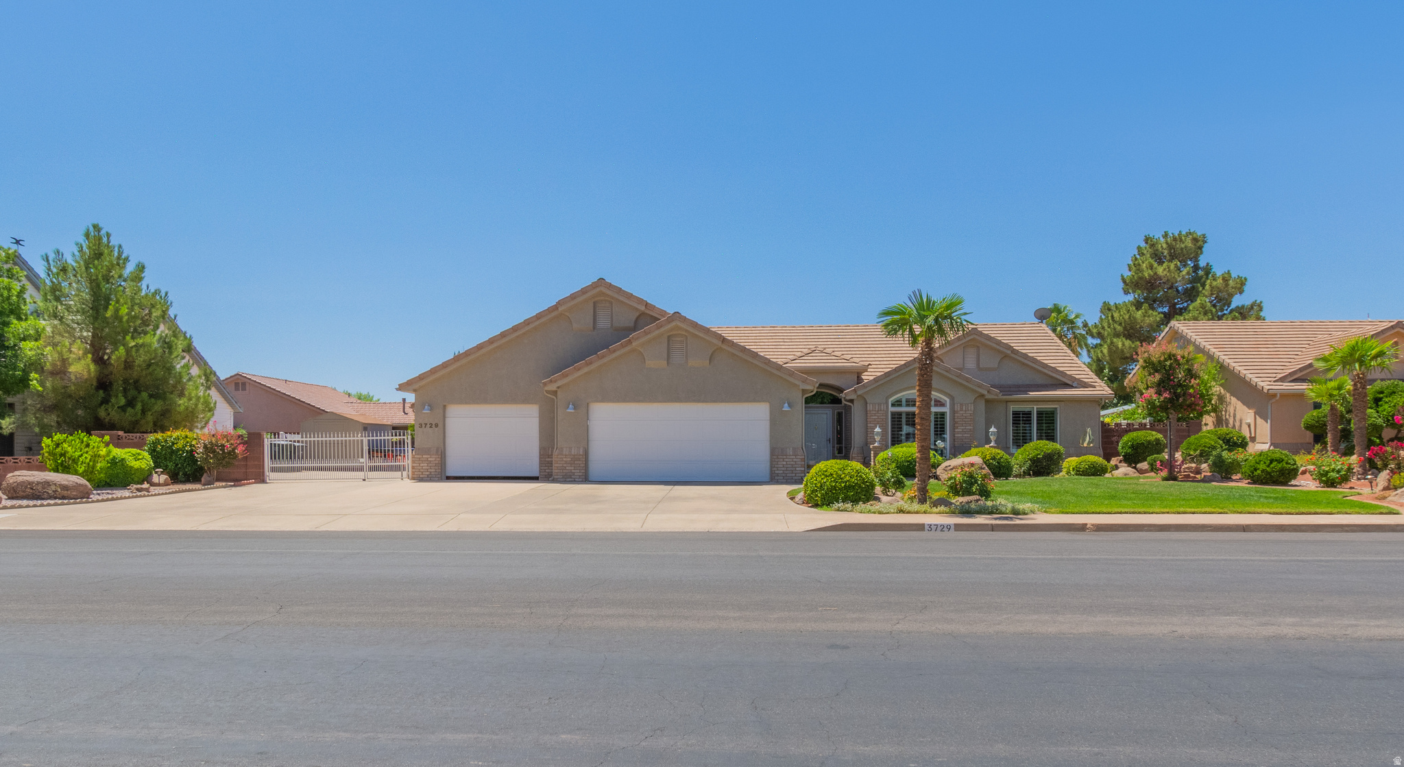 3729  RACHEL DR, Santa Clara, UT 84765 — photo 1