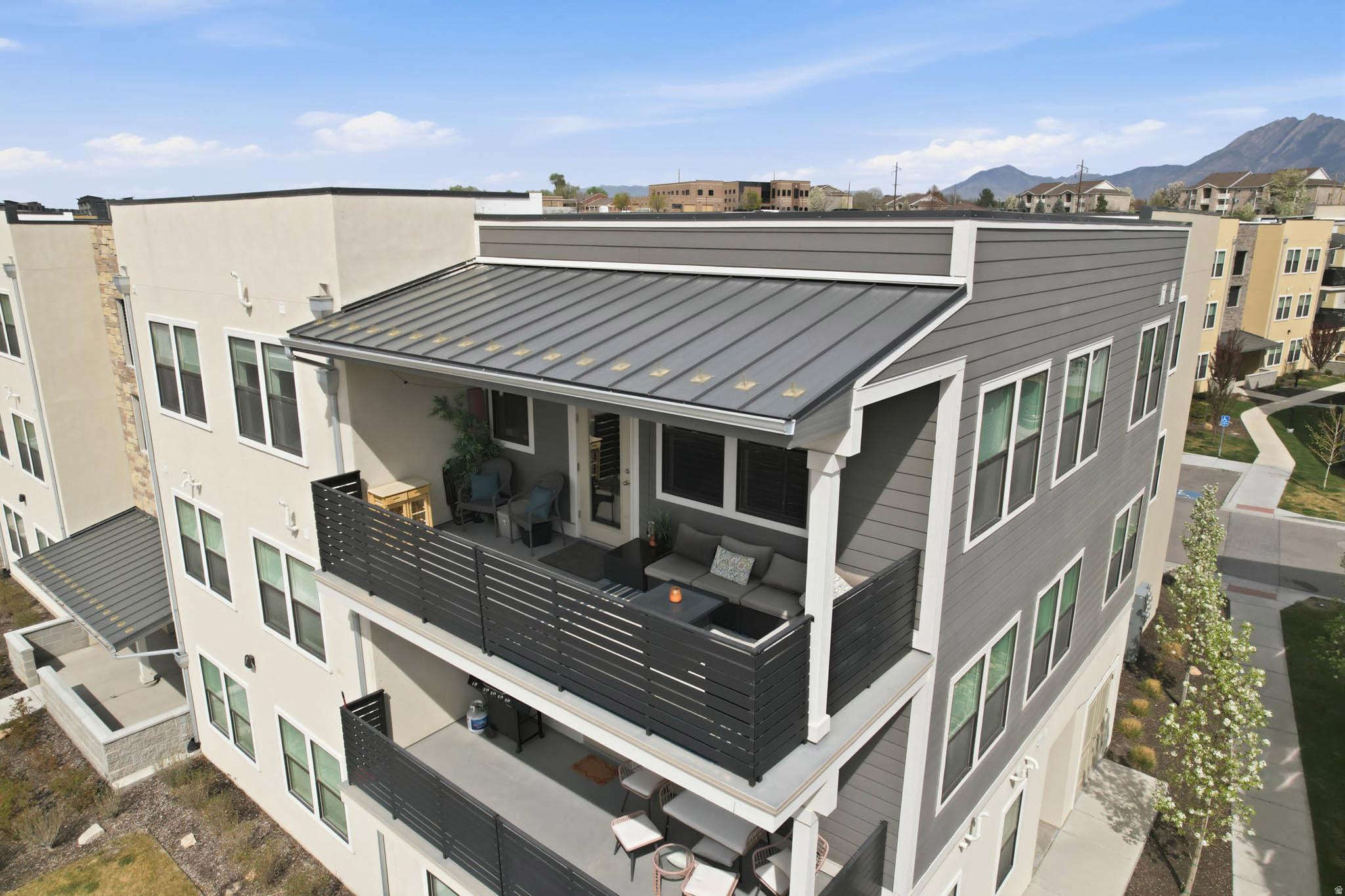 8342 S SKY MIRROR LN #303, Midvale, UT 84047 — photo 1