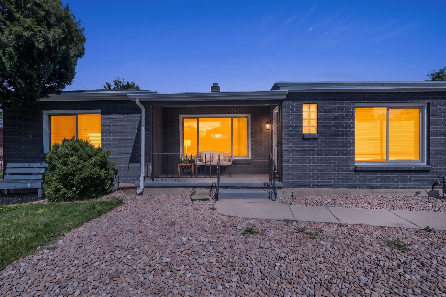6765 S 1300 E, Cottonwood Heights, UT 84121 — photo 1