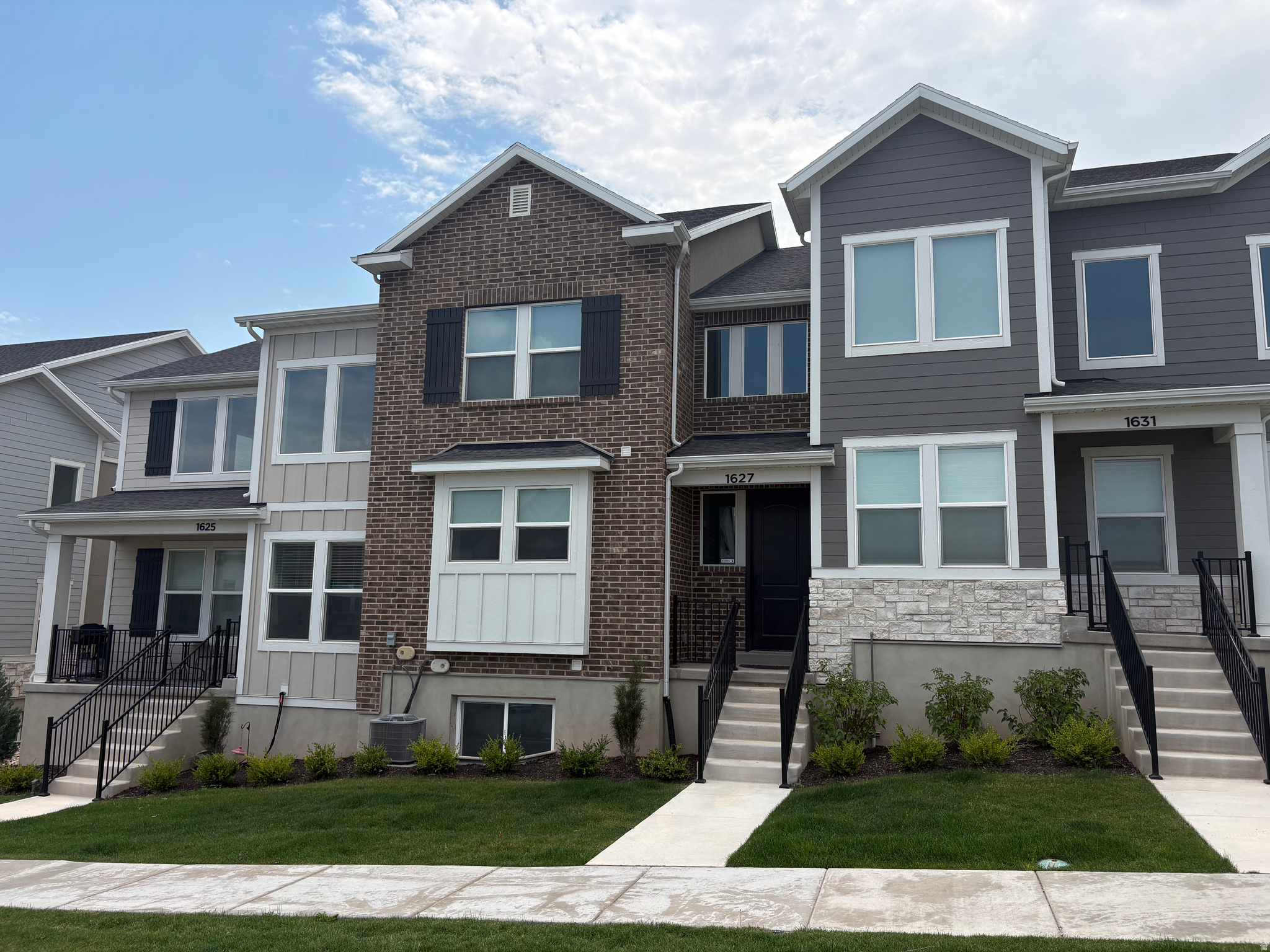 1627 W TALUS RIDGE DR, Saratoga Springs, UT 84045 — photo 1
