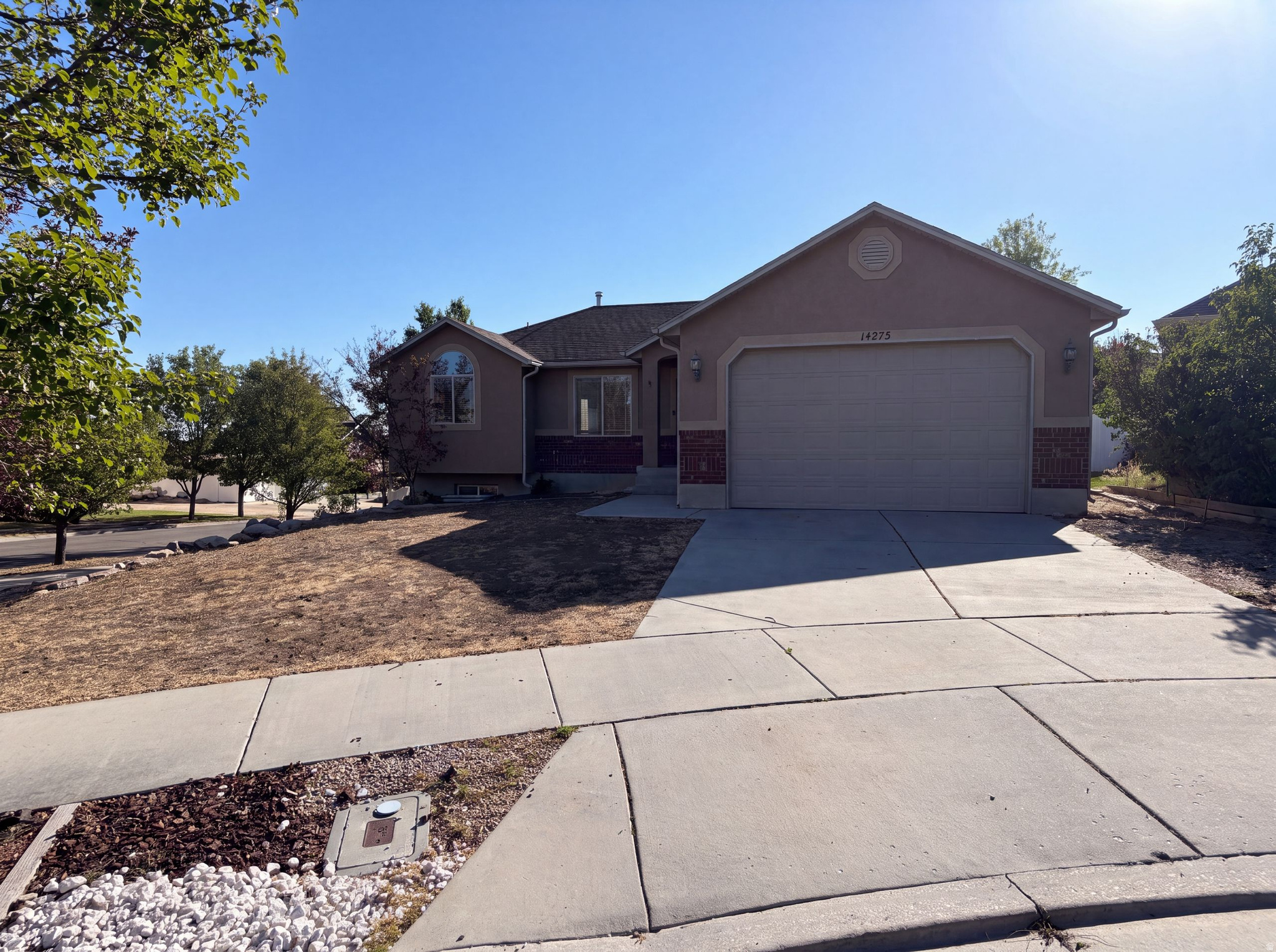 14273 S HEARTSTONE CIR, Herriman, UT 84096 — photo 1