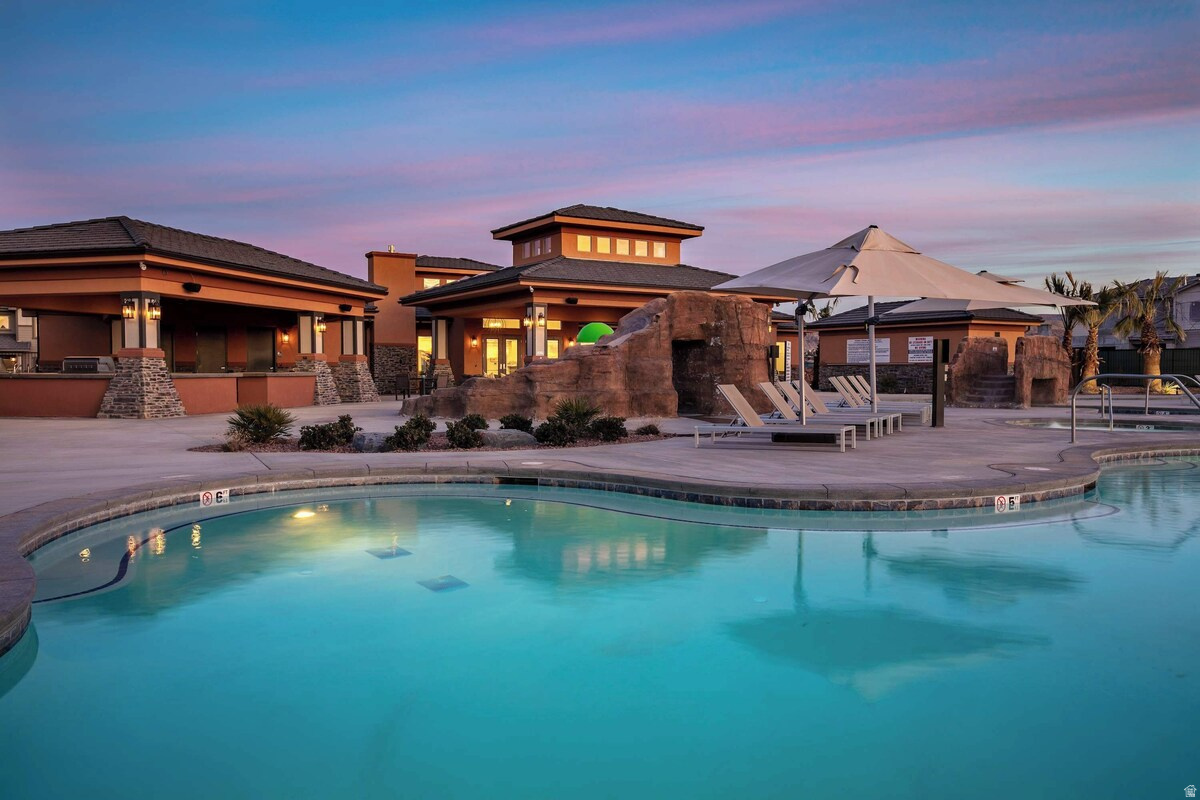 268 N 2020 W #75, Hurricane, UT 84737 — photo 1