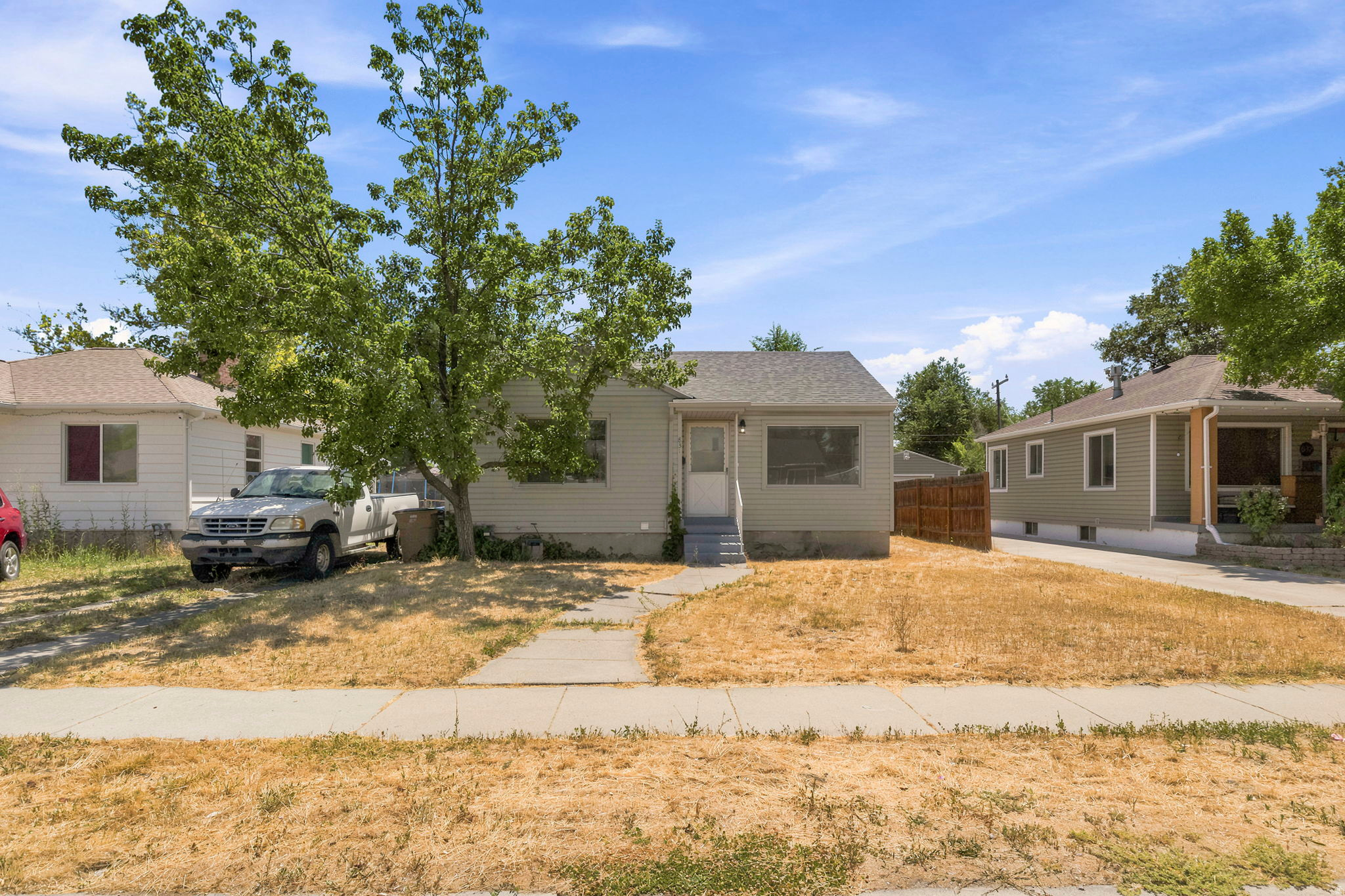 831 W MONTAGUE AVE, Salt Lake City, UT 84104 — photo 1