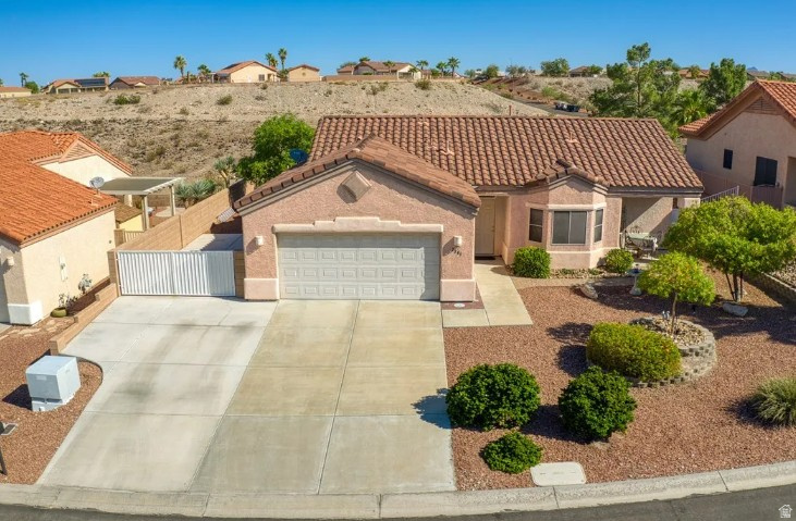2341 HALF MOON WAY, Bullhead City, AZ 86442 — photo 1