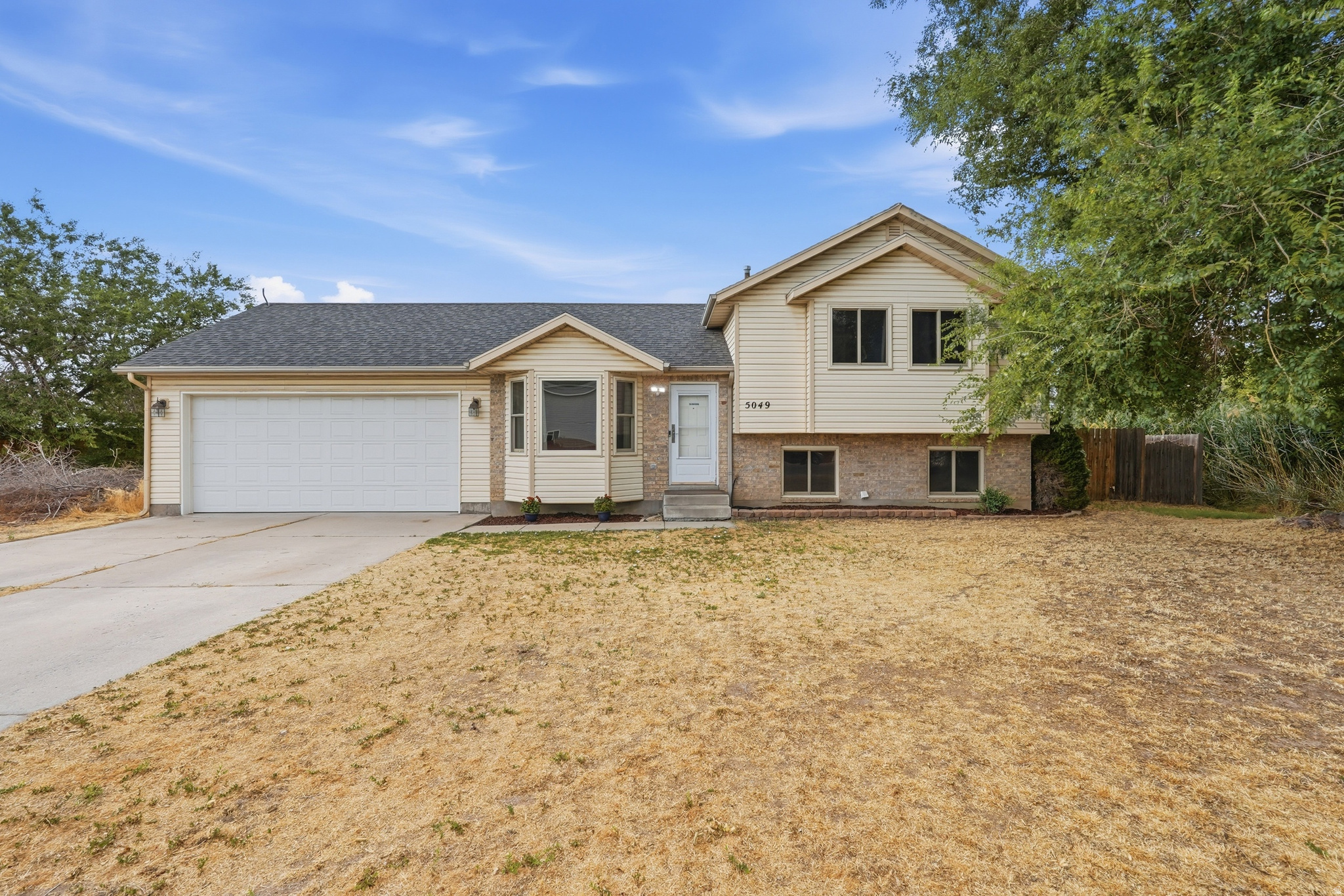 5049 S 4300 W, Hooper, UT 84315 — photo 1