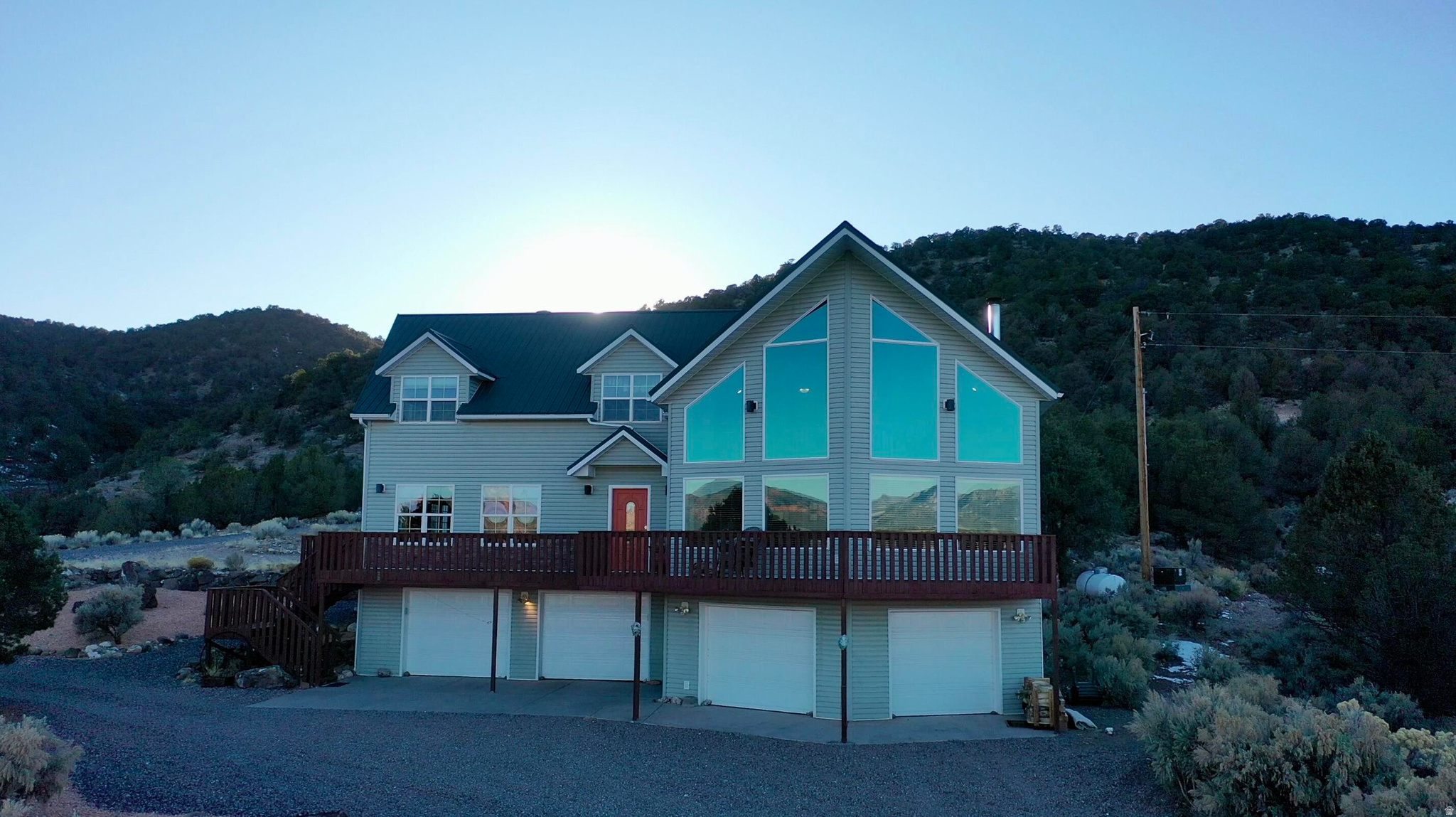 1915 E BAILEY ACRES DR, Panguitch, UT 84759 — photo 1
