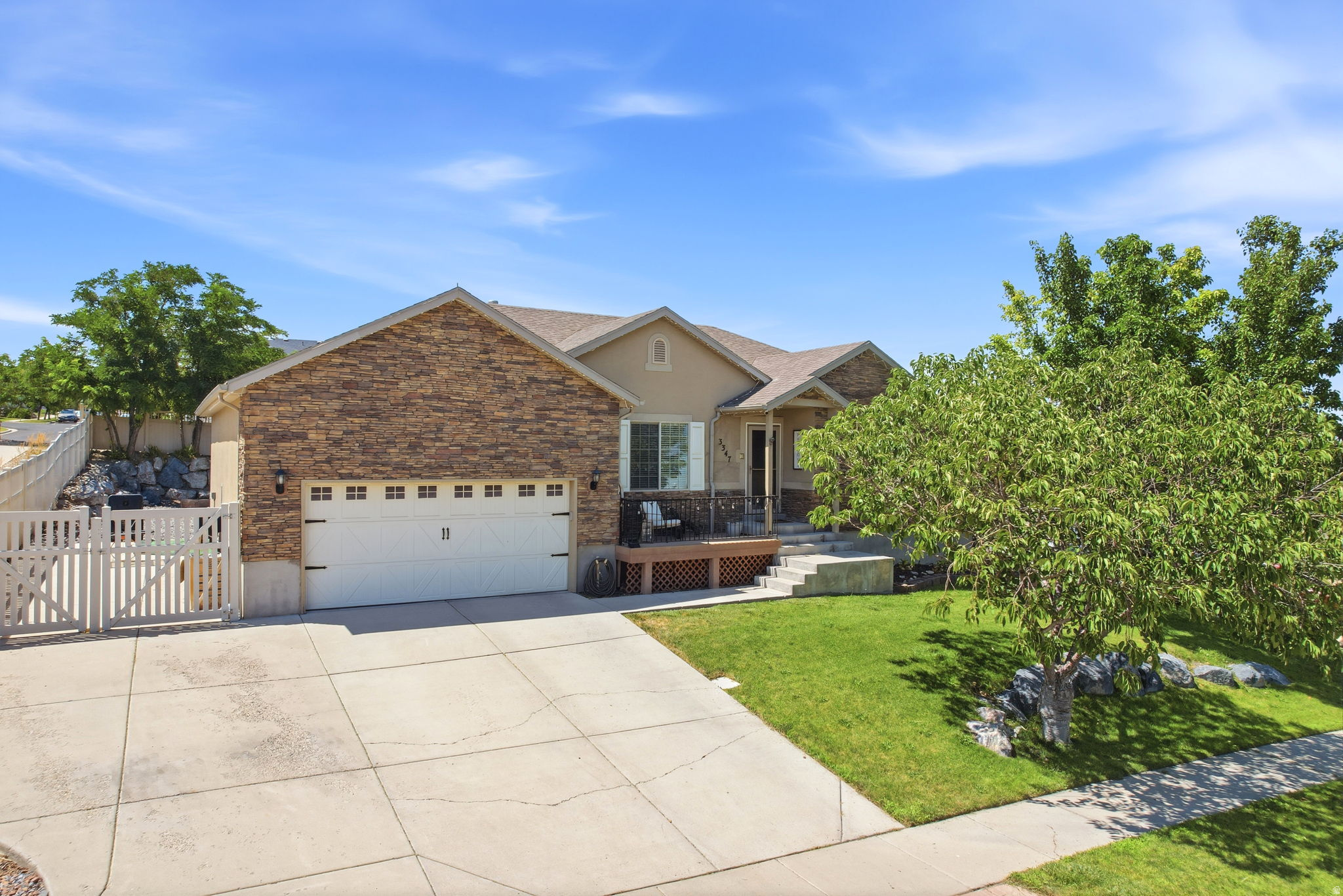 3347 S RED TAILED CRESCENT DR, Saratoga Springs, UT 84045 — photo 1