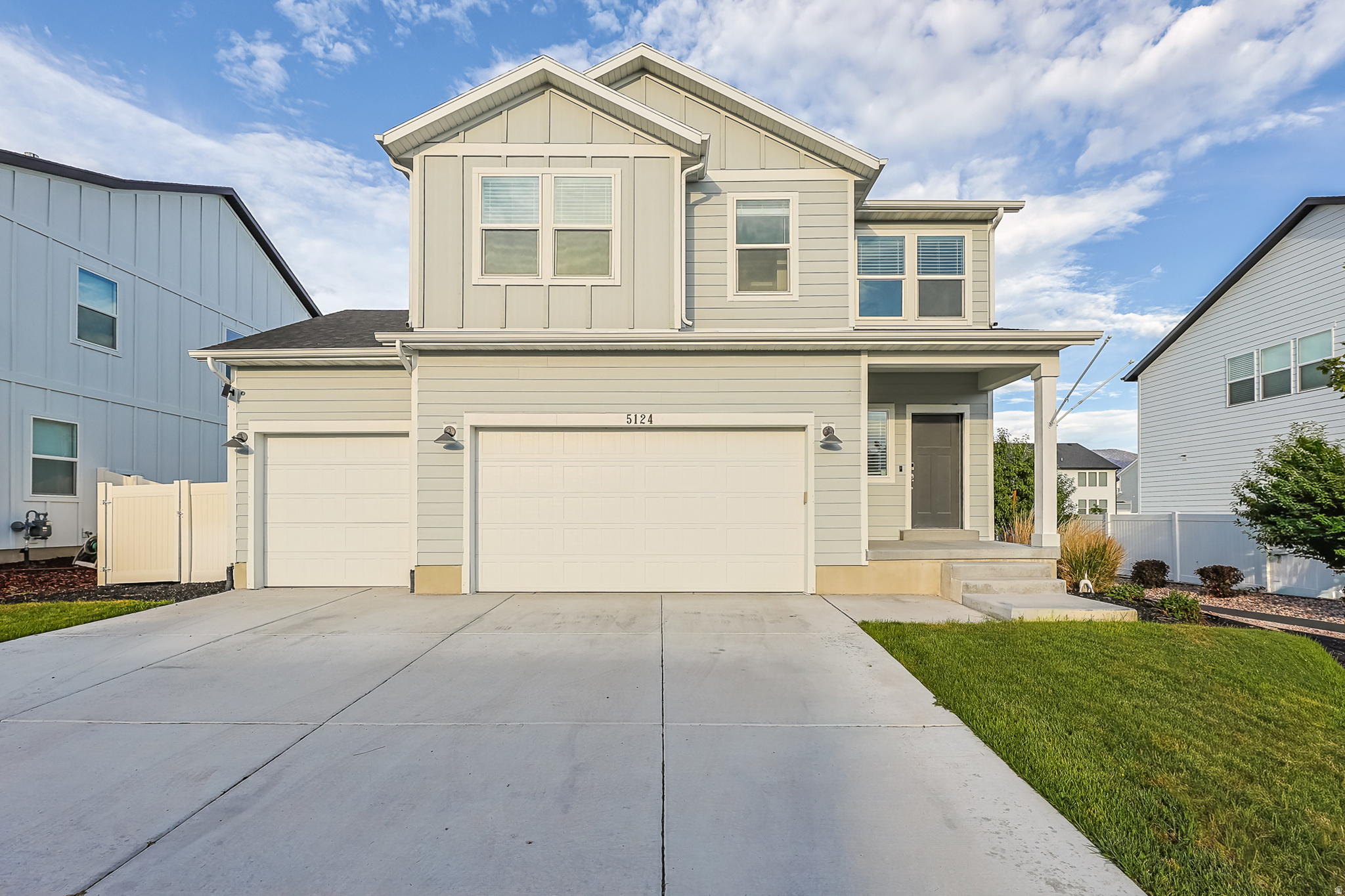 5124 N ESPALIER DR, Eagle Mountain, UT 84005 — photo 1