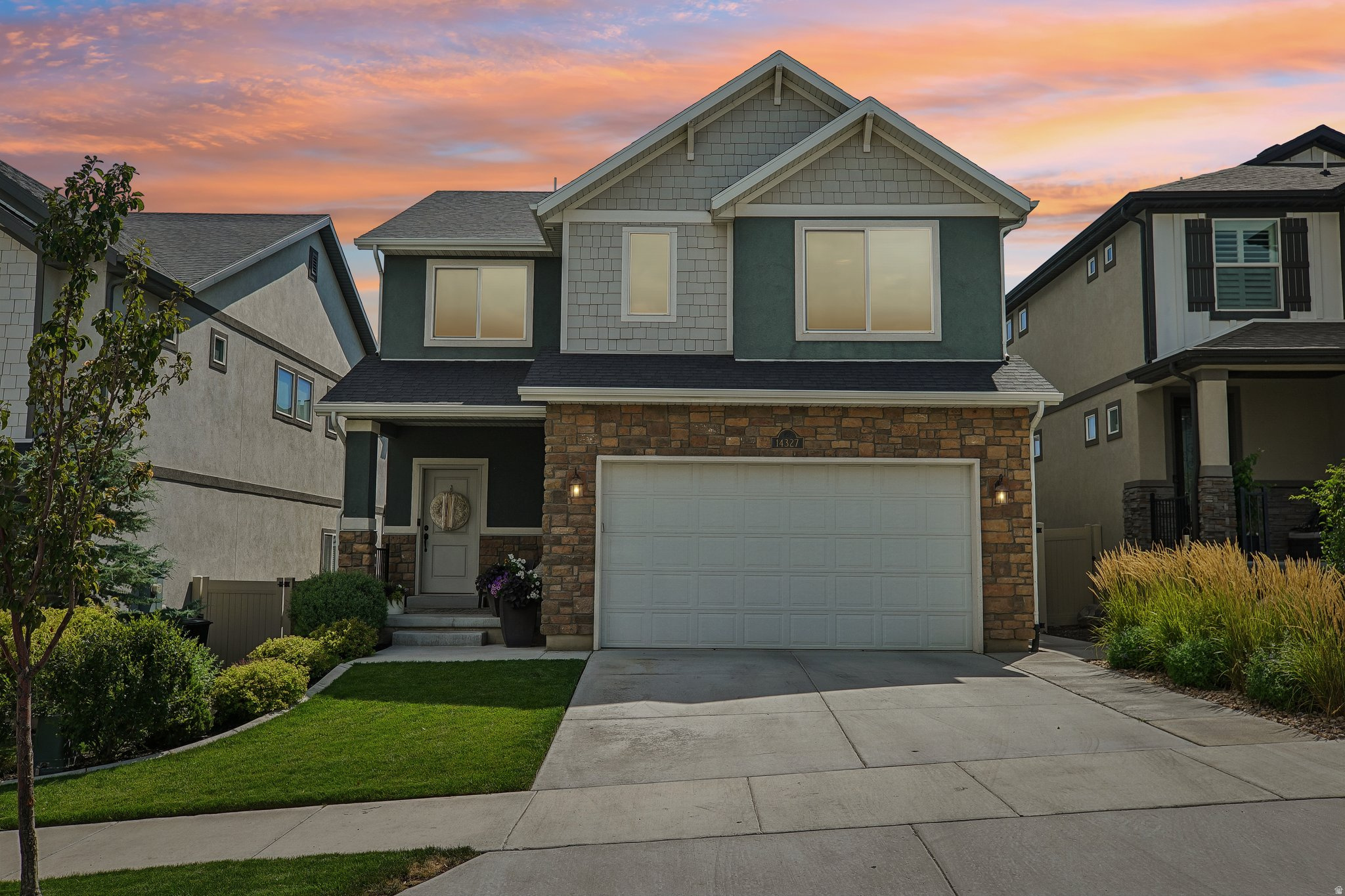 14327 S ASHVALE DR, Herriman, UT 84096 — photo 1