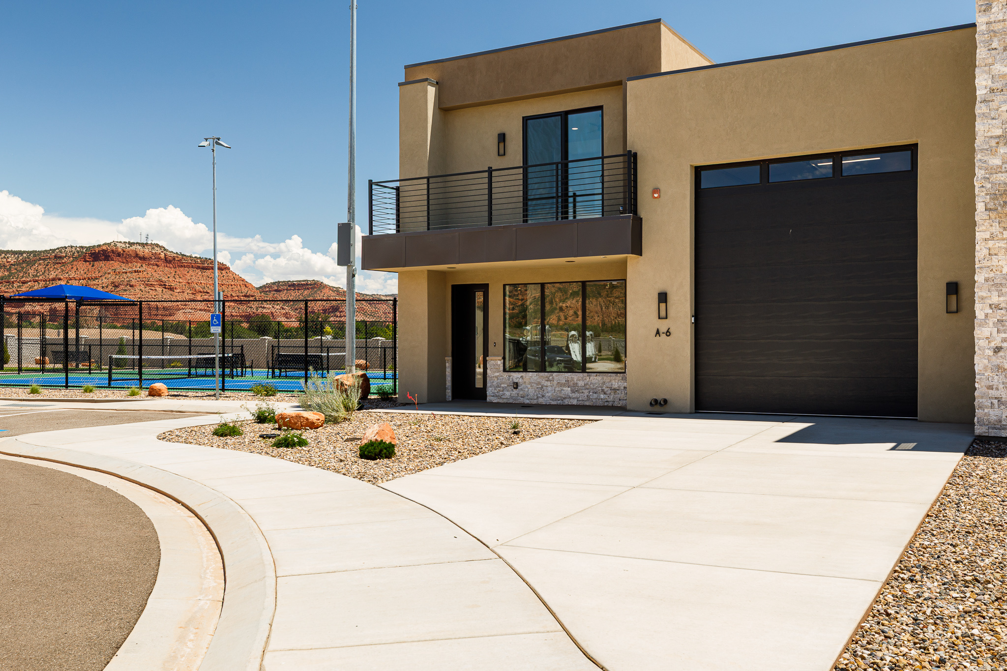 425 W MOMORI CIR #A6, Kanab, UT 84741 — photo 1