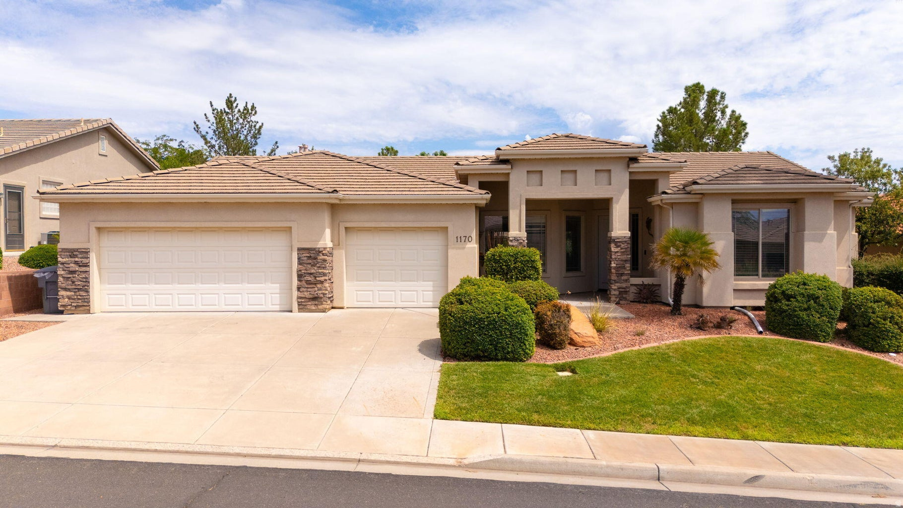 1170 W VISTA VIEW DR, Washington, UT 84780 — photo 1