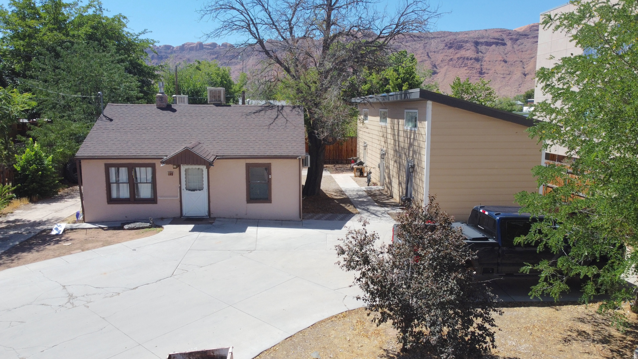 49 E ROBERTSON LN, Moab, UT 84532 — photo 1