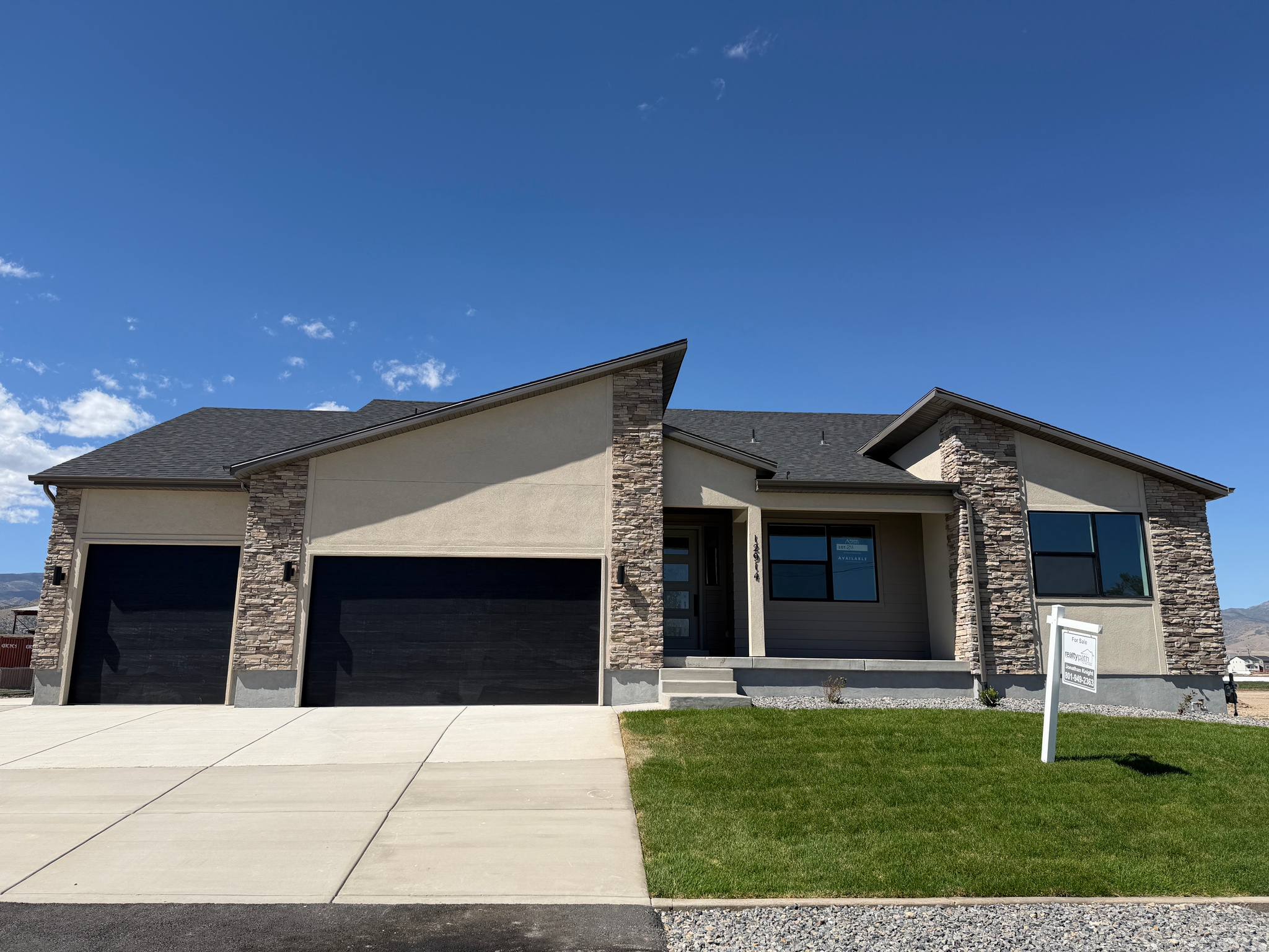 12914 S BIGWIG DR #211, Herriman, UT 84096 — photo 1