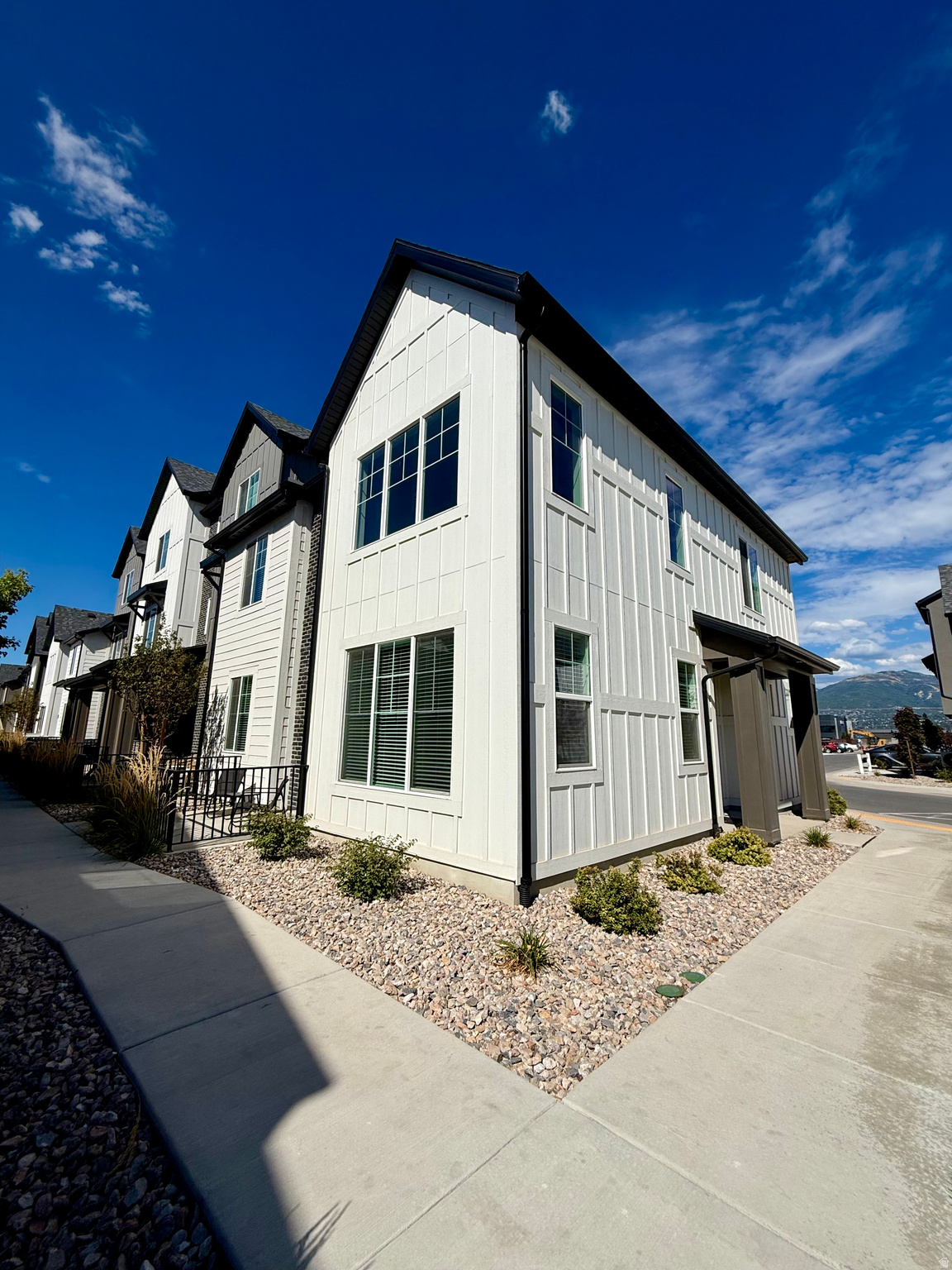1125 N CLIFTON DR #101, North Salt Lake, UT 84054 — photo 1