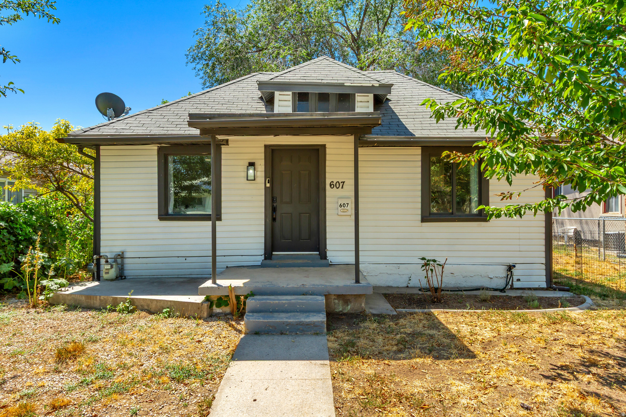 607 W WASATCH, Midvale, UT 84047 — photo 1