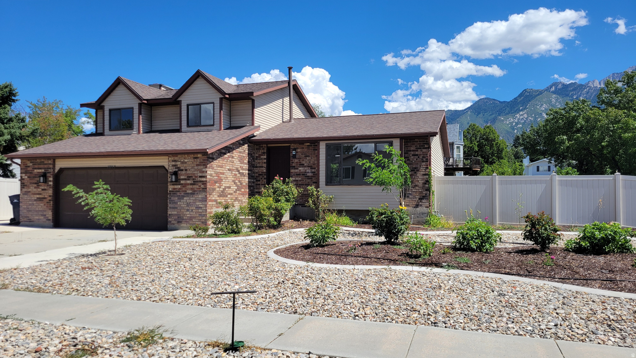 11153 S SILVER QUEEN CIR, Sandy, UT 84094 — photo 1