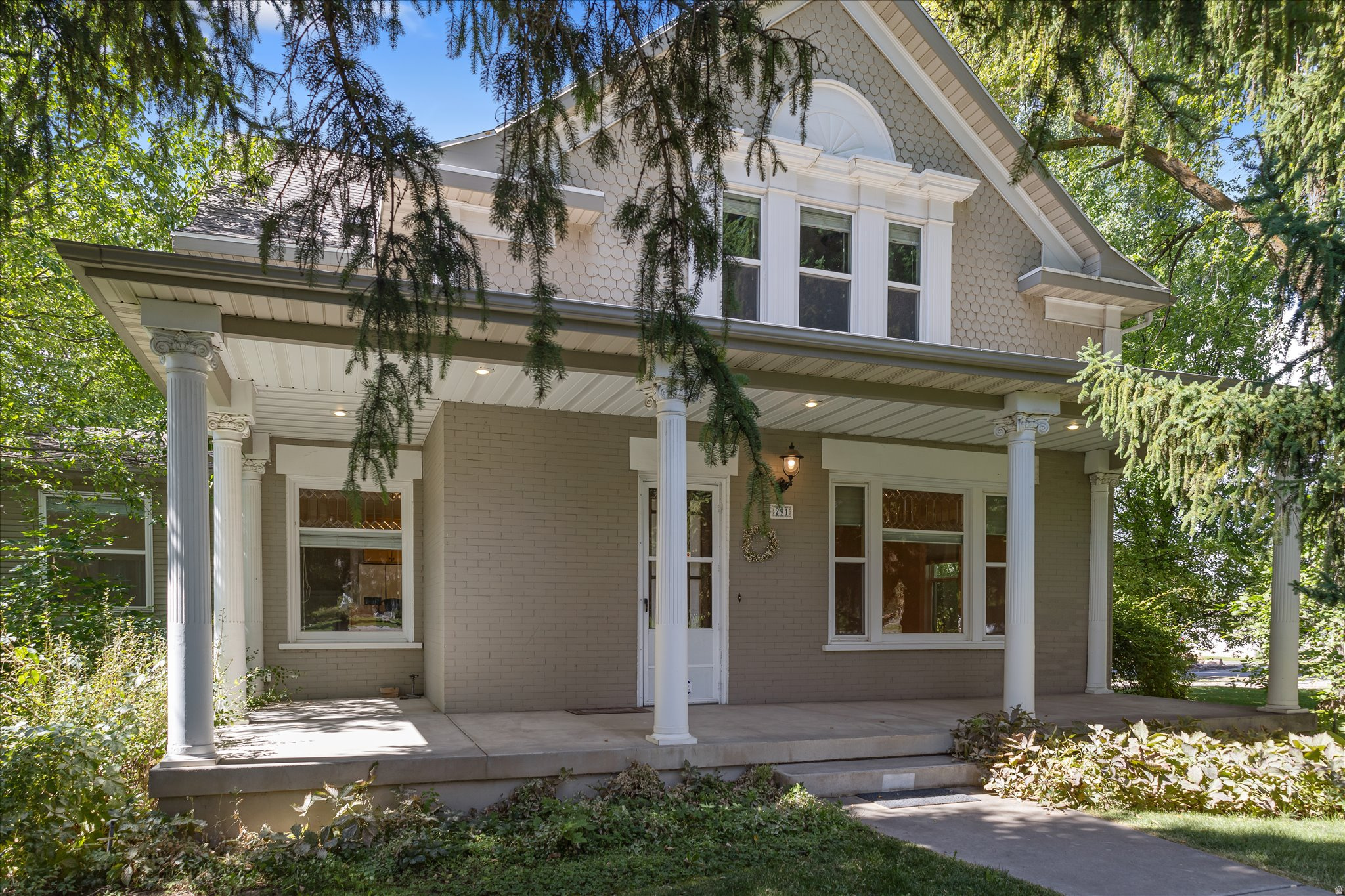 291 N MAIN ST, Hyde Park, UT 84318 — photo 1