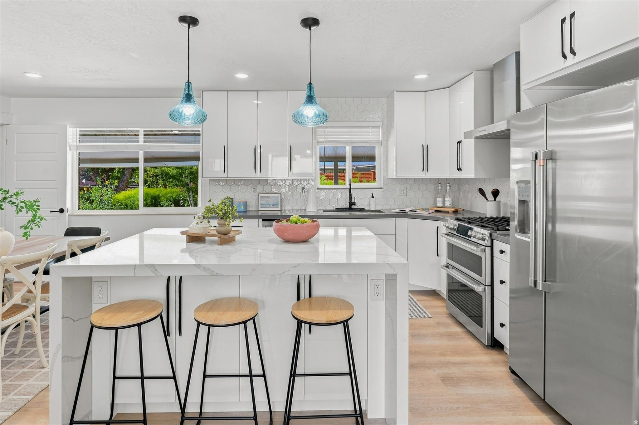 923 E 350 N, Bountiful, UT 84010 — photo 1