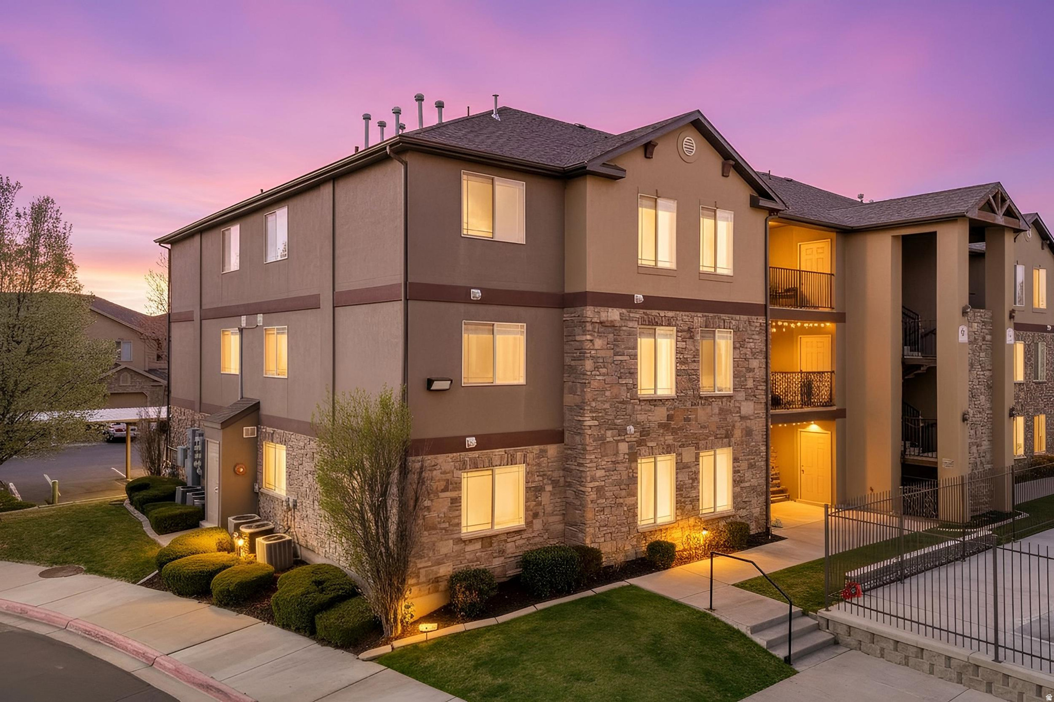 946 W 630 S #46, Pleasant Grove, UT 84062 — photo 1