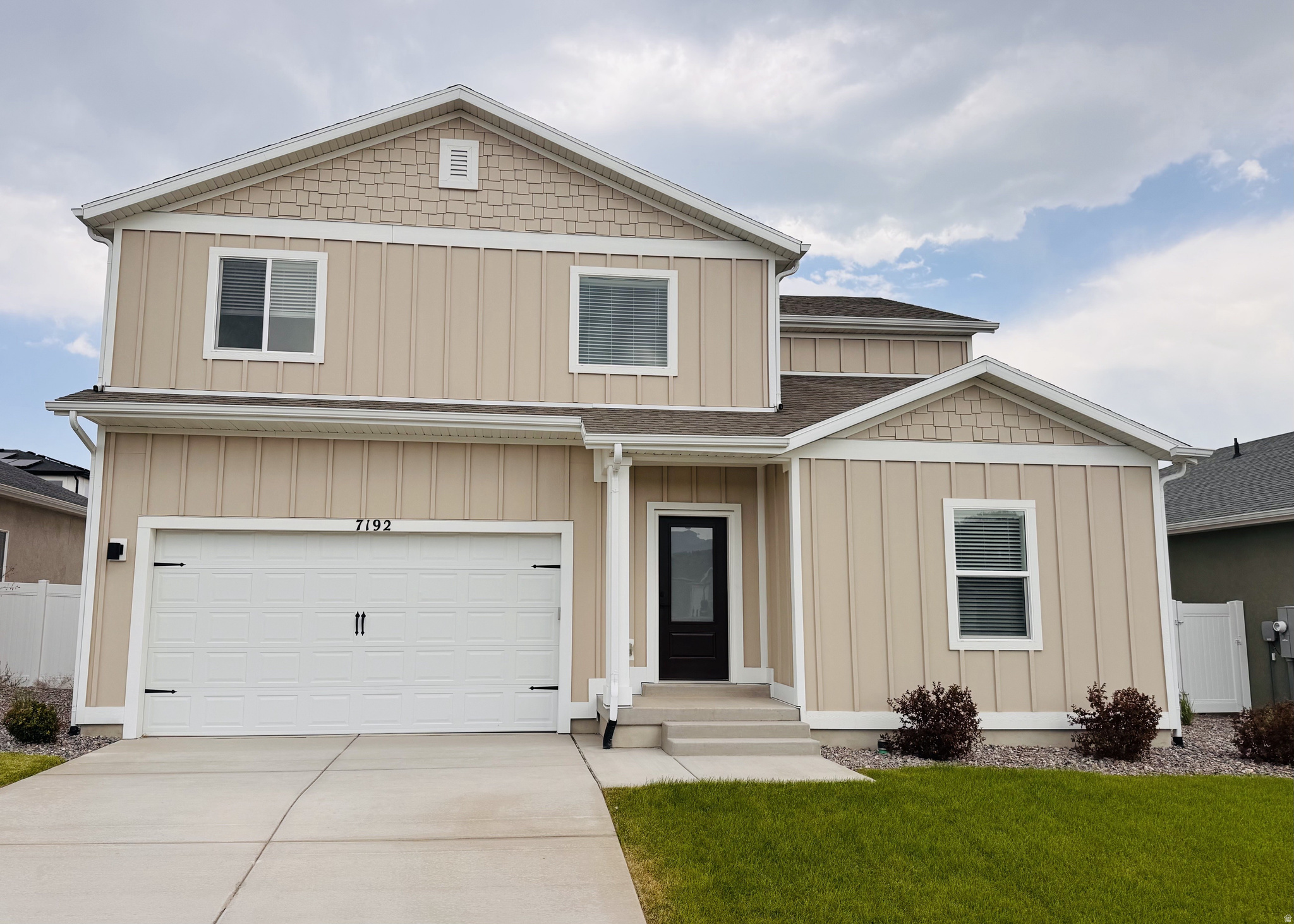 7192  OQUIRRH RANCH PKWY, Eagle Mountain, UT 84005 — photo 1