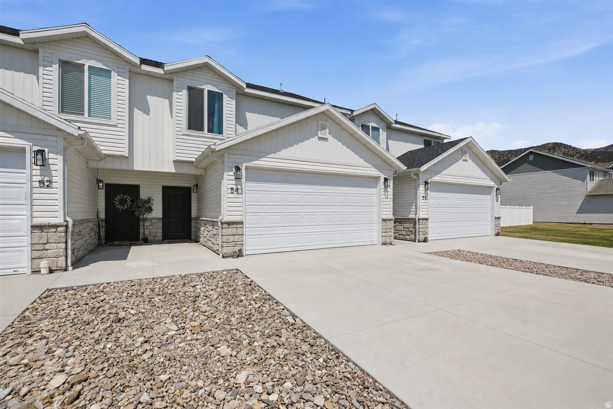 54  CEDAR LN, Malad City, ID 83252 — photo 1