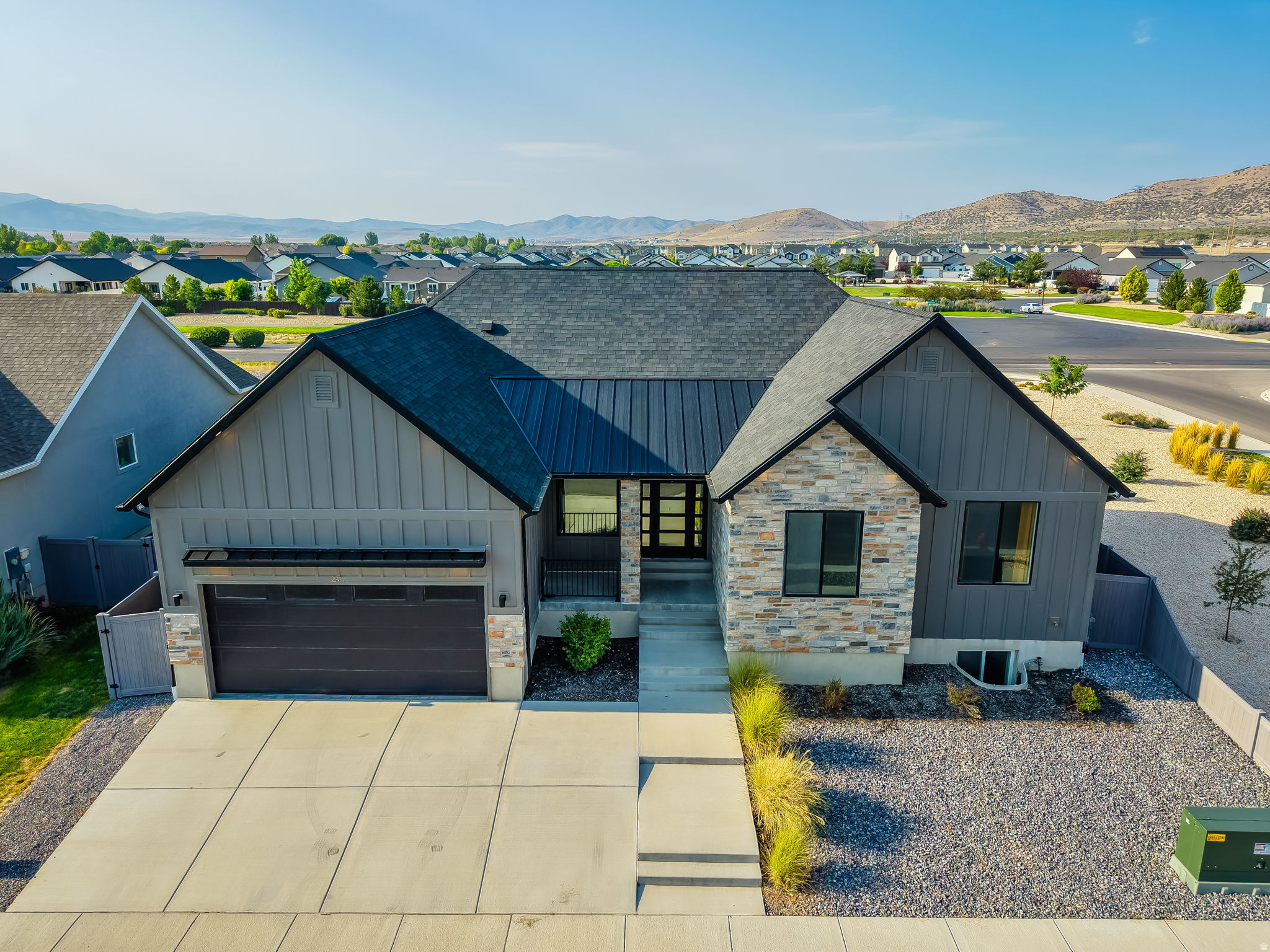 2311 E COBBLE CREEK LN, Eagle Mountain, UT 84005 — photo 1