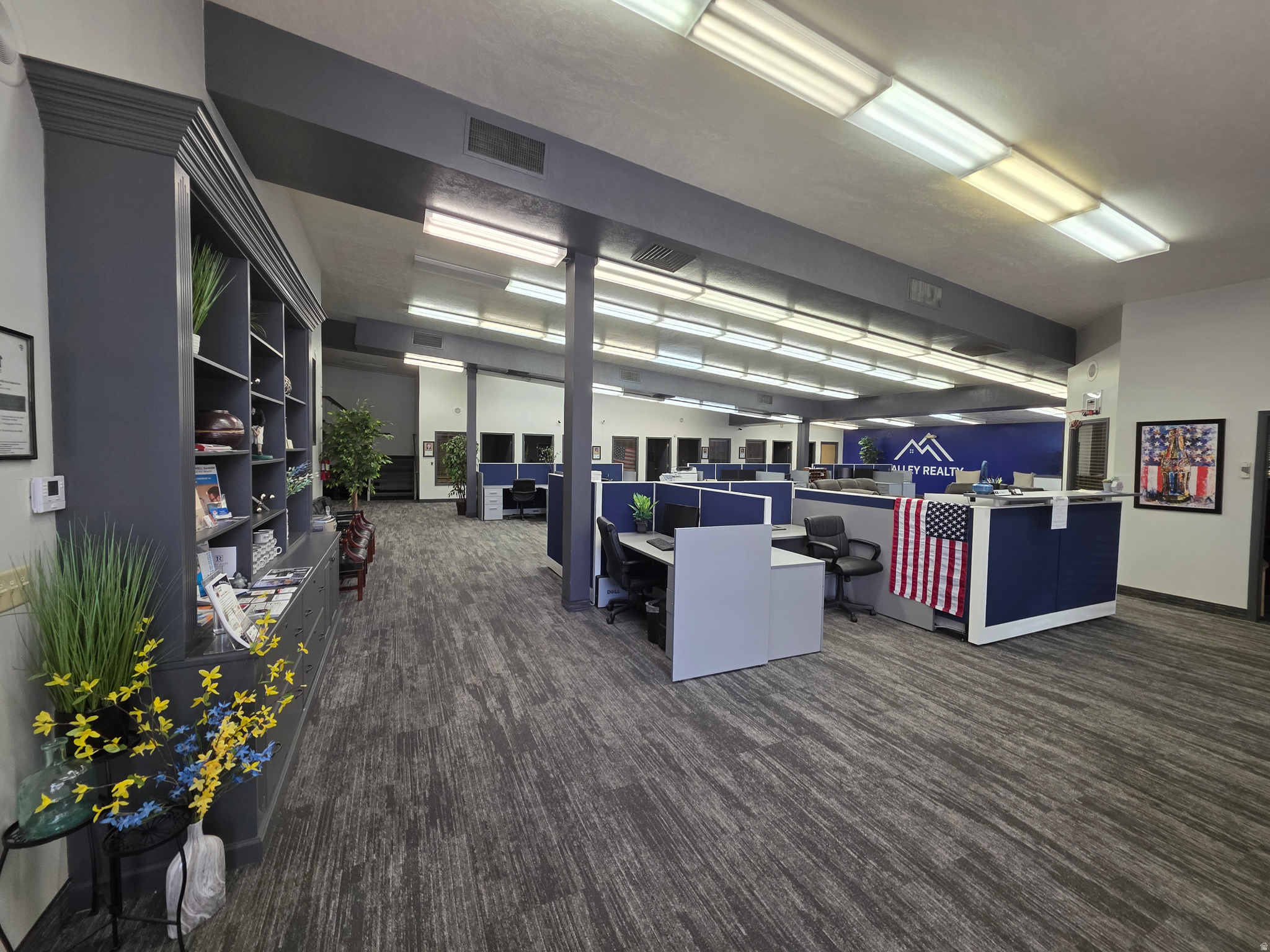 135 S MAIN ST, Logan, UT 84321 — photo 1