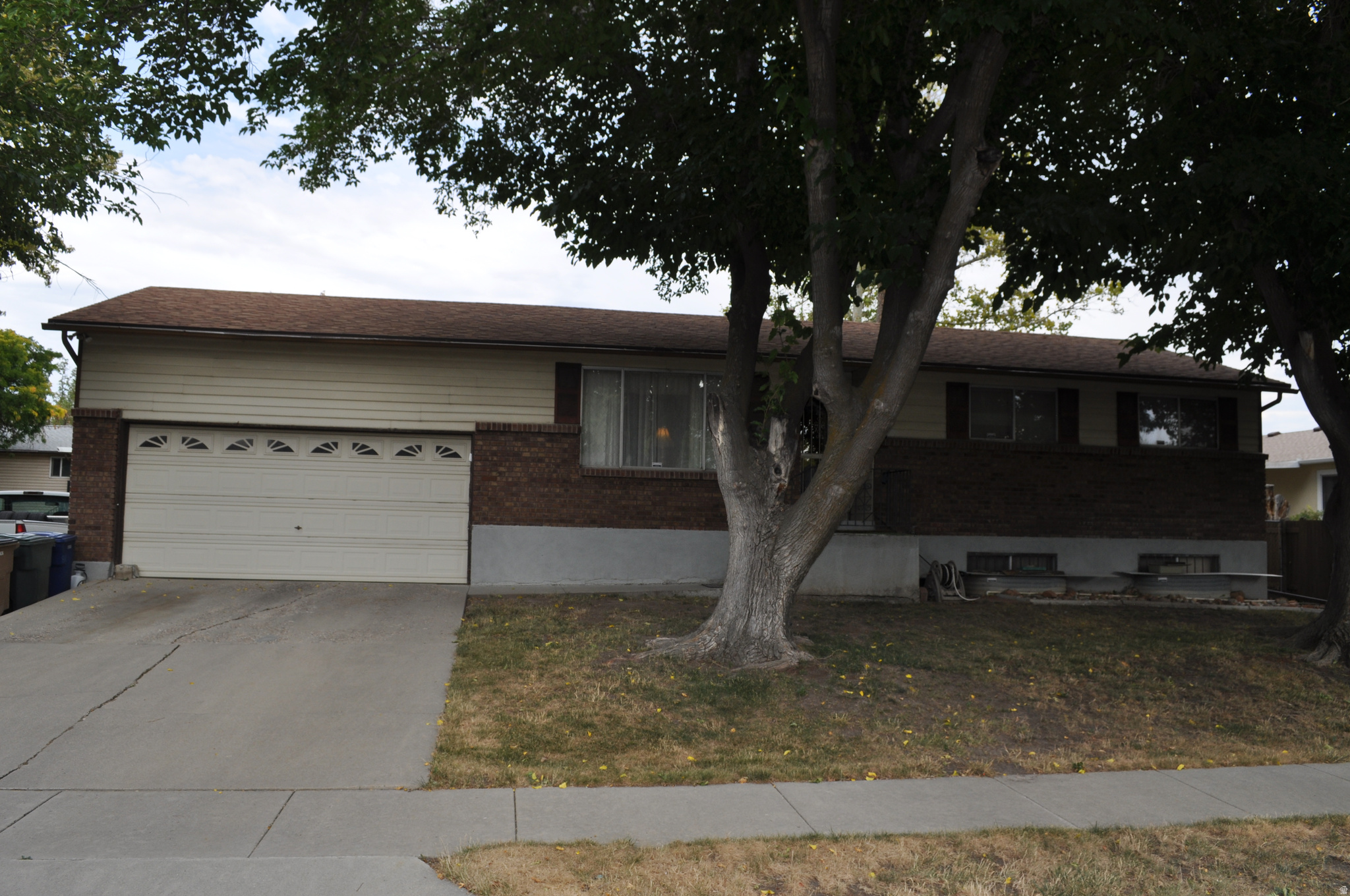 816 N MORTON DR, Salt Lake City, UT 84116 — photo 1