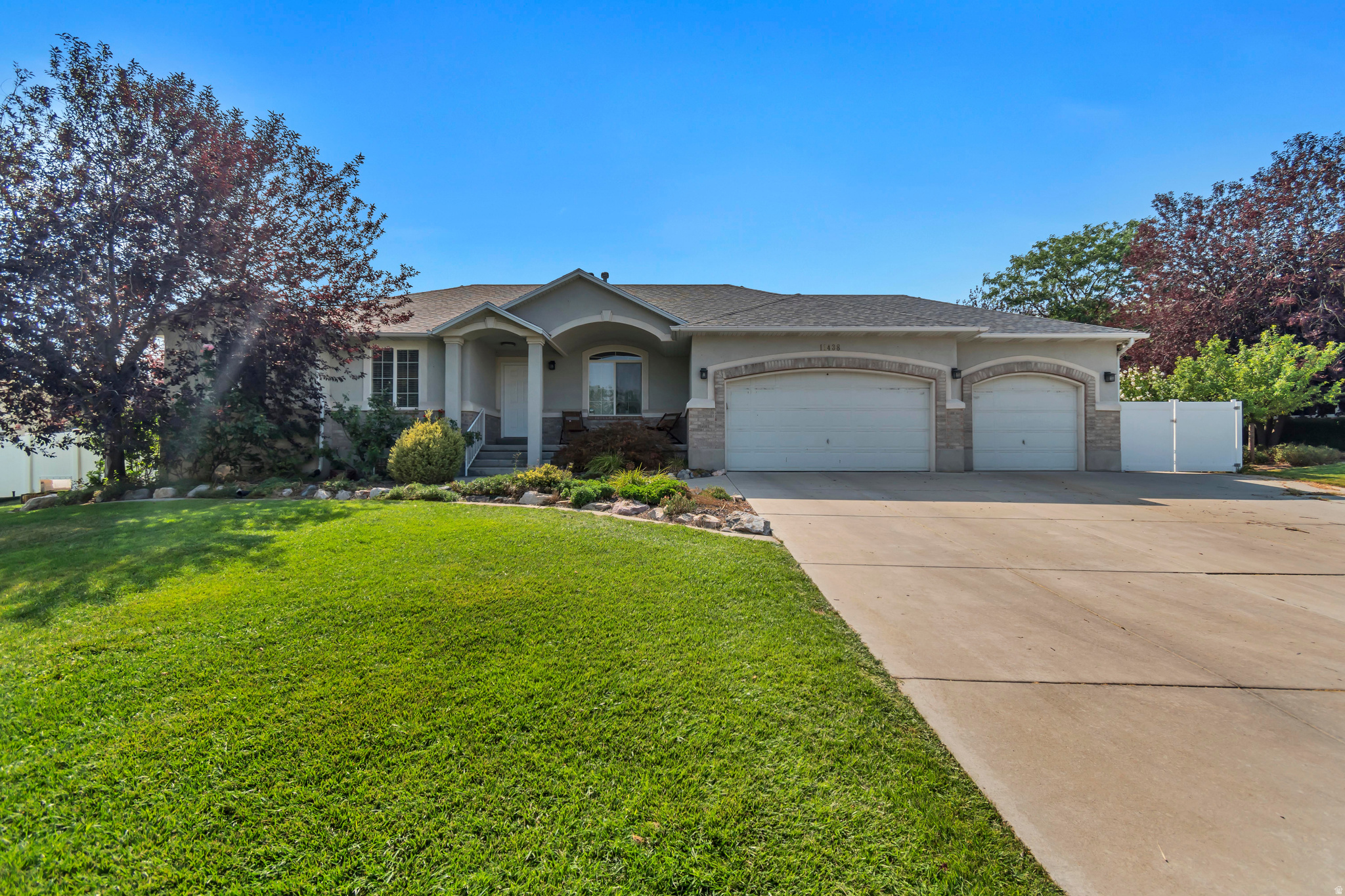 11438 S 4380 W, South Jordan, UT 84009 — photo 1