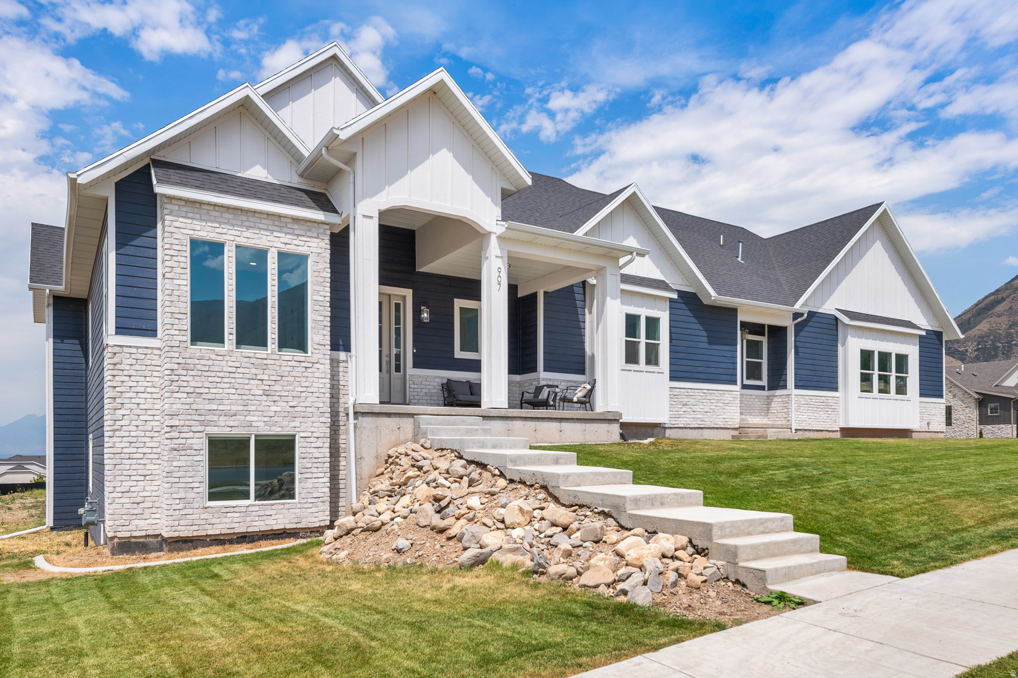 907 E 1520 S, Salem, UT 84653 — photo 1
