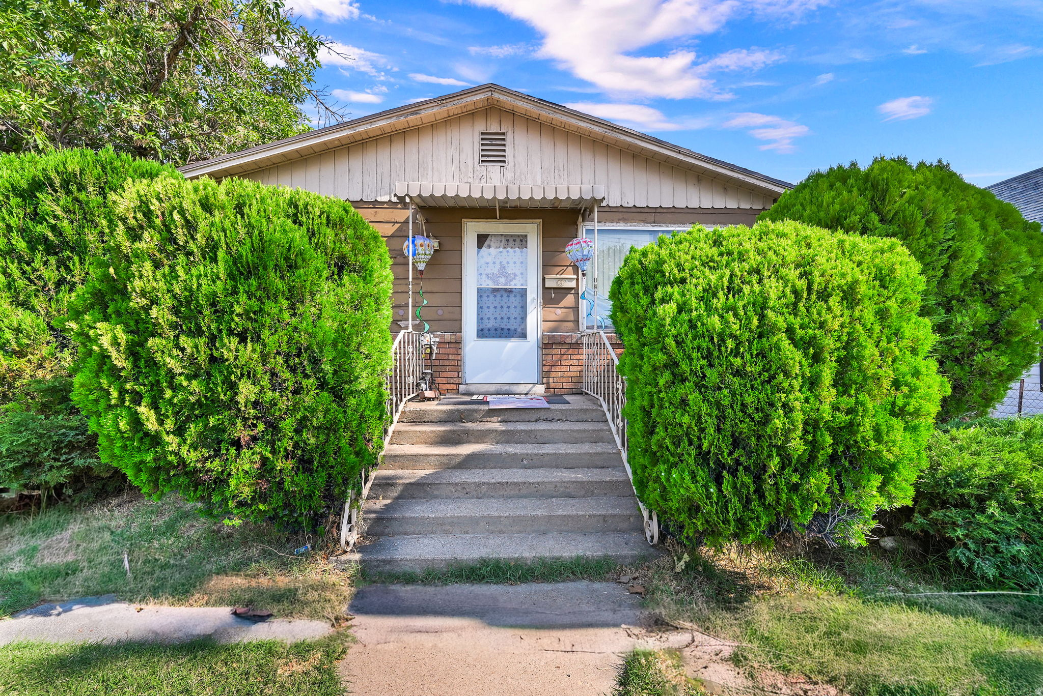 124 33RD ST, Ogden, UT 84401 — photo 1