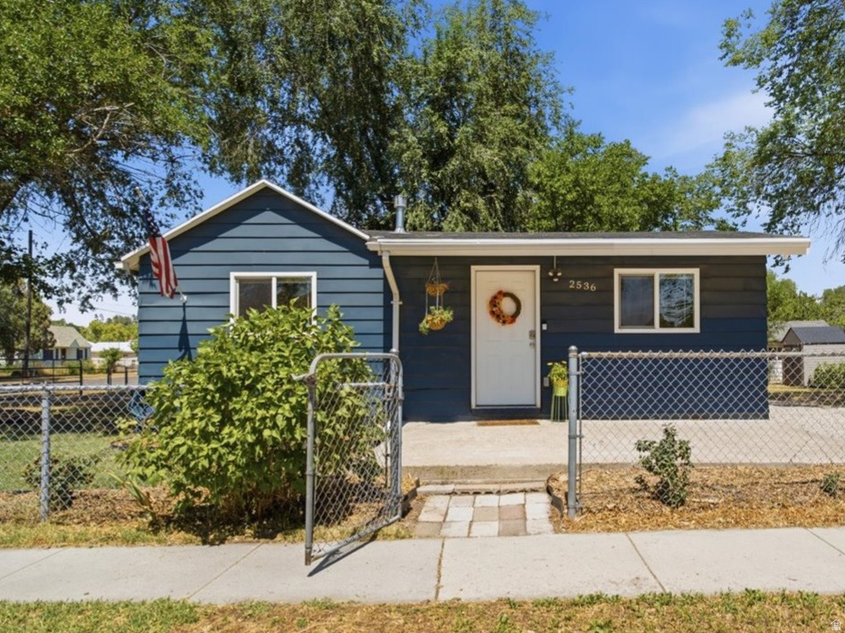 2536  C AVE, Ogden, UT 84401 — photo 1