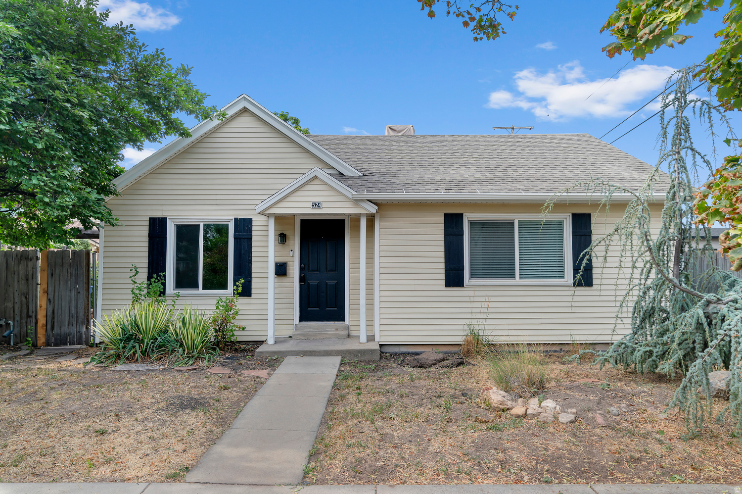 524 E WILSON AVE, Salt Lake City, UT 84105 — photo 1
