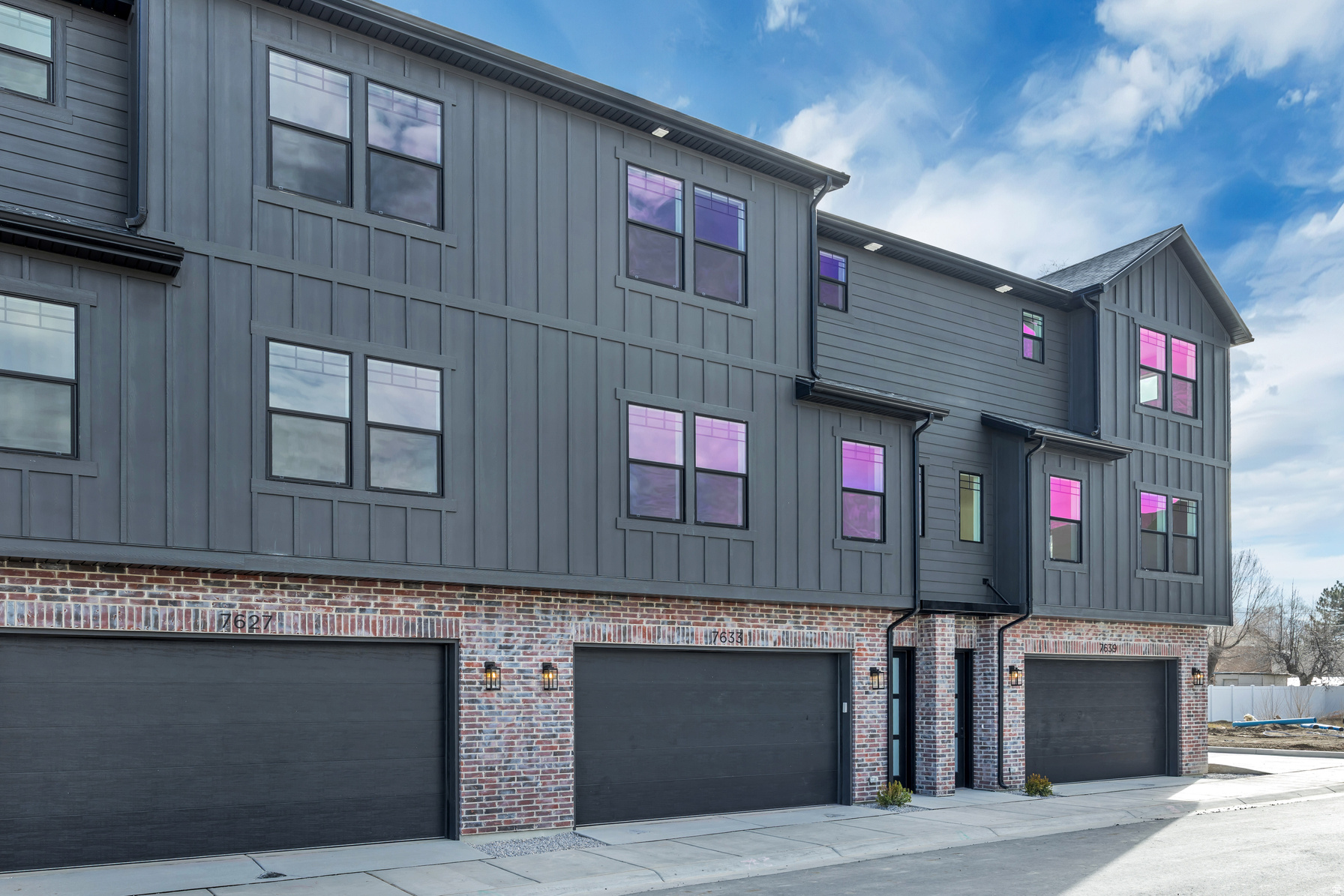 7613 S 300 E, Sandy, UT 84047 — photo 1