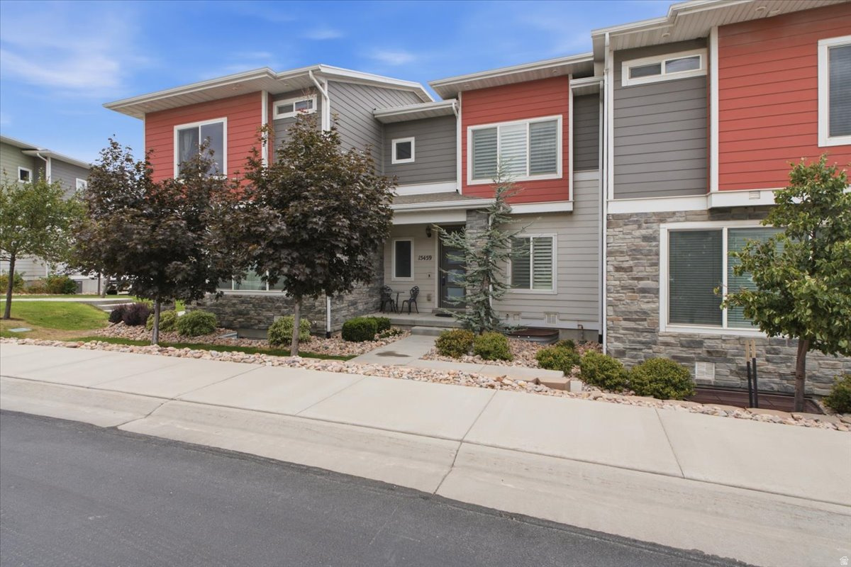 15459 S MIDNIGHT VIEW WAY, Bluffdale, UT 84065 — photo 1