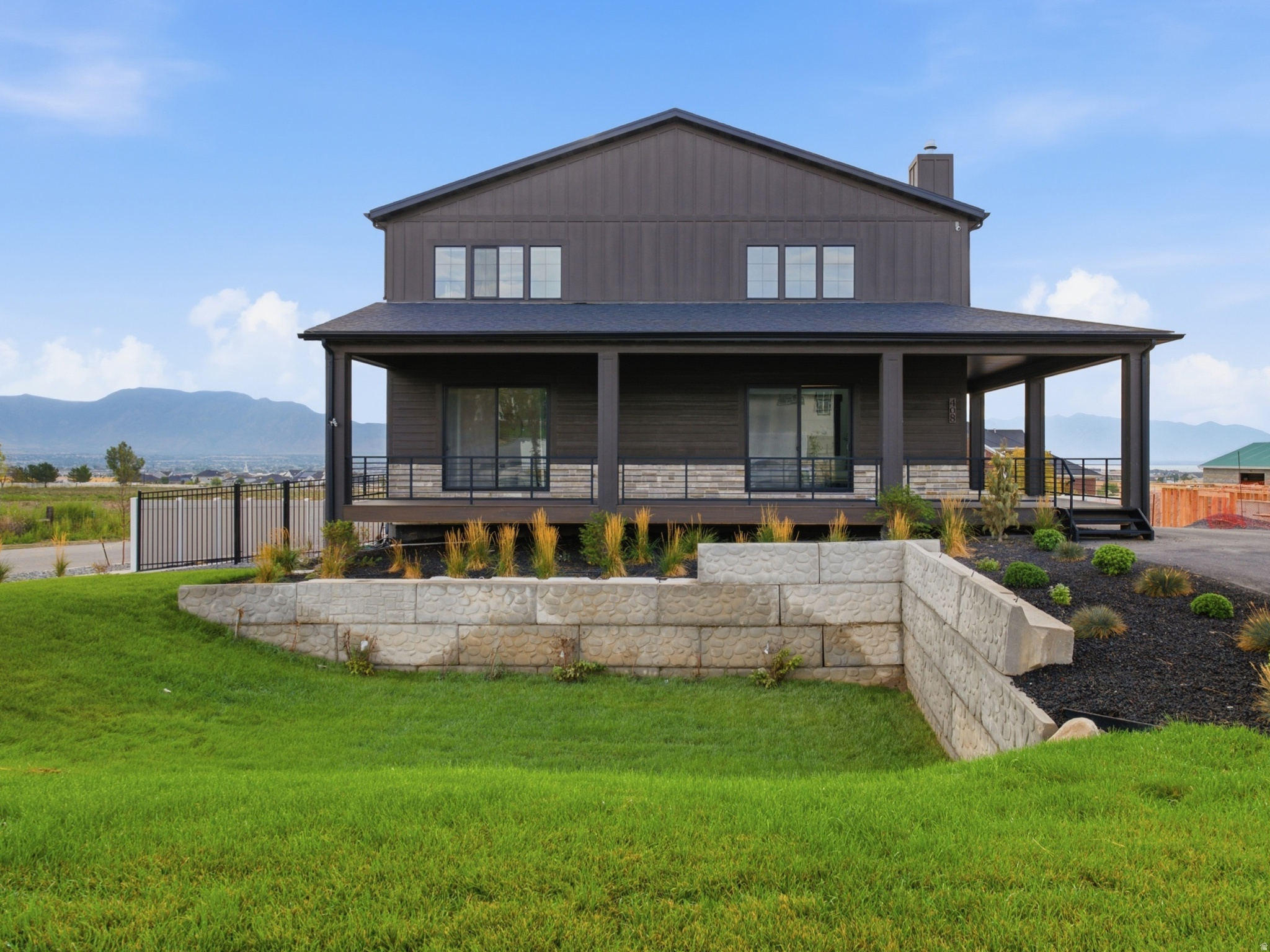 408 N BARLOW CT, Saratoga Springs, UT 84045 — photo 1