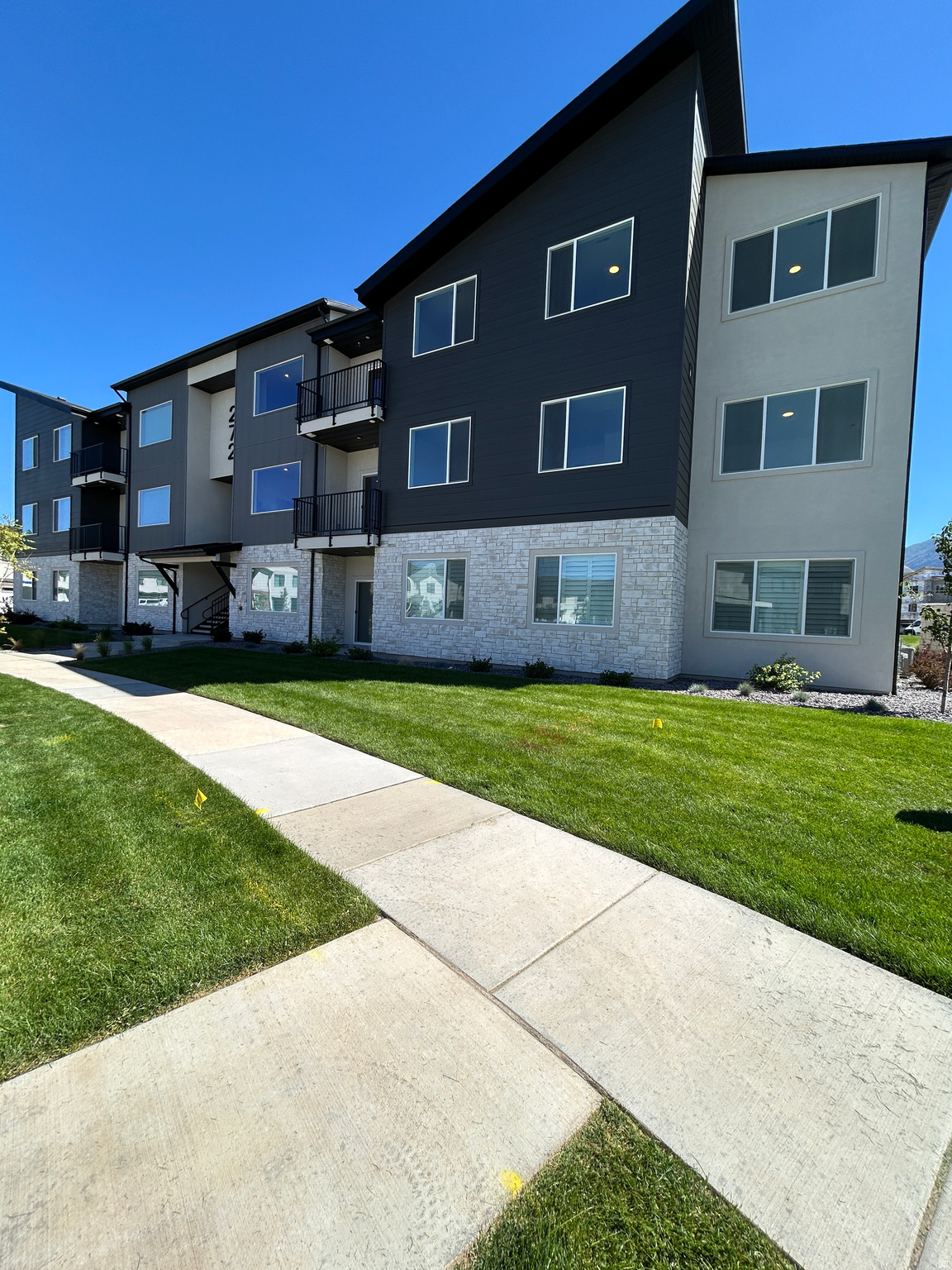 272 E 850 S #7-301, Spanish Fork, UT 84660 — photo 1