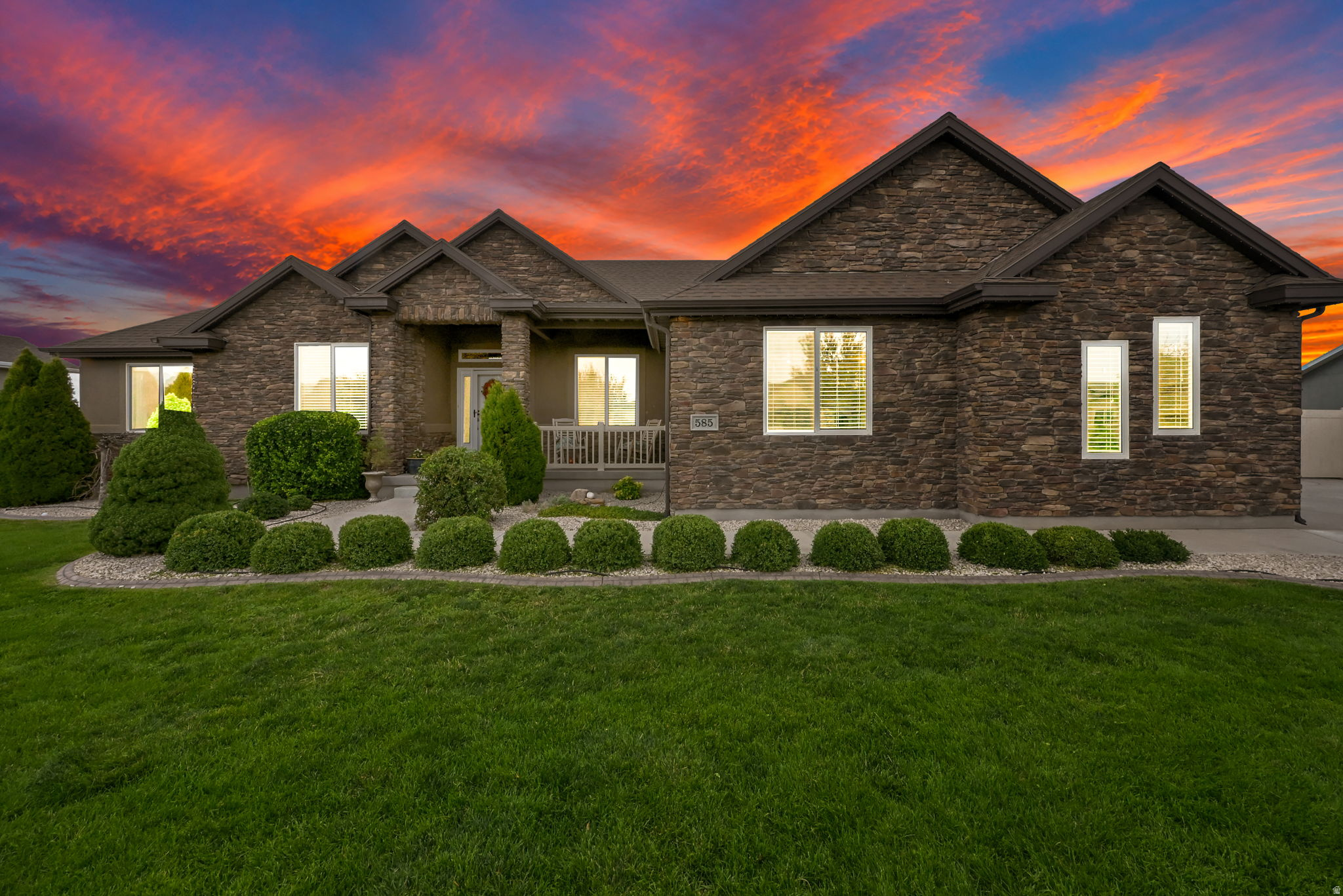 585 E COACH LN, Grantsville, UT 84029 — photo 1