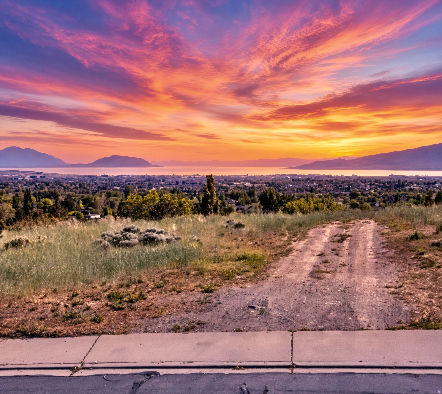 4165  OAK RD, Cedar Hills, UT 84062 — photo 1