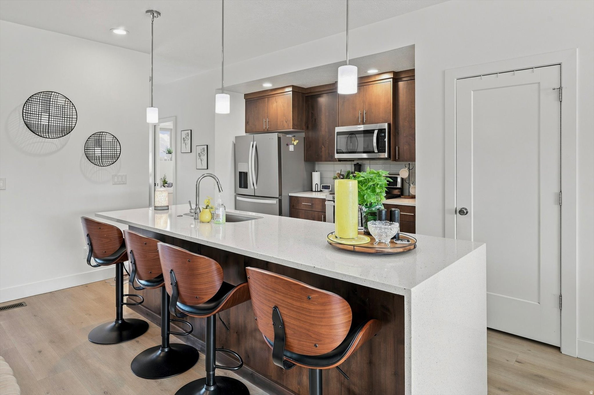 467 W 2200 N, Layton, UT 84041 — photo 1