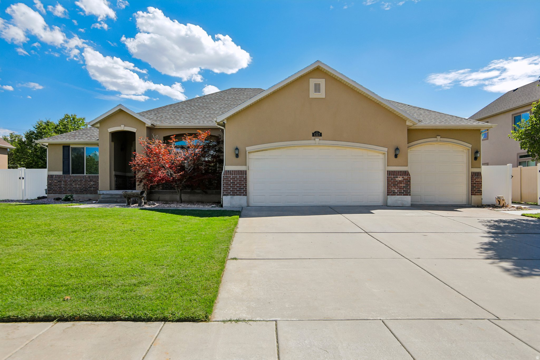 1317 W 2340 N, Clinton, UT 84015 — photo 1