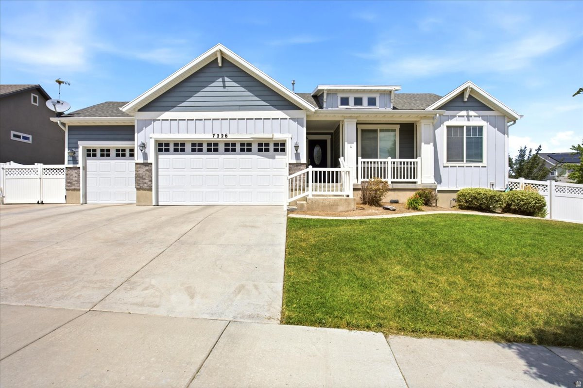 7226 W SILHOUETTE LN, West Valley City, UT 84081 — photo 1