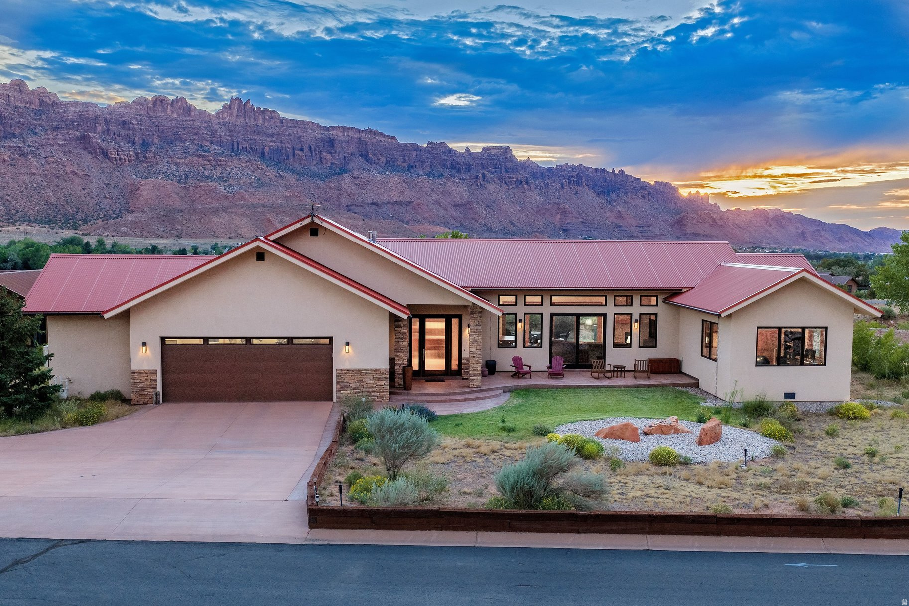 4251 E LIPIZZAN JUMP, Moab, UT 84532 — photo 1