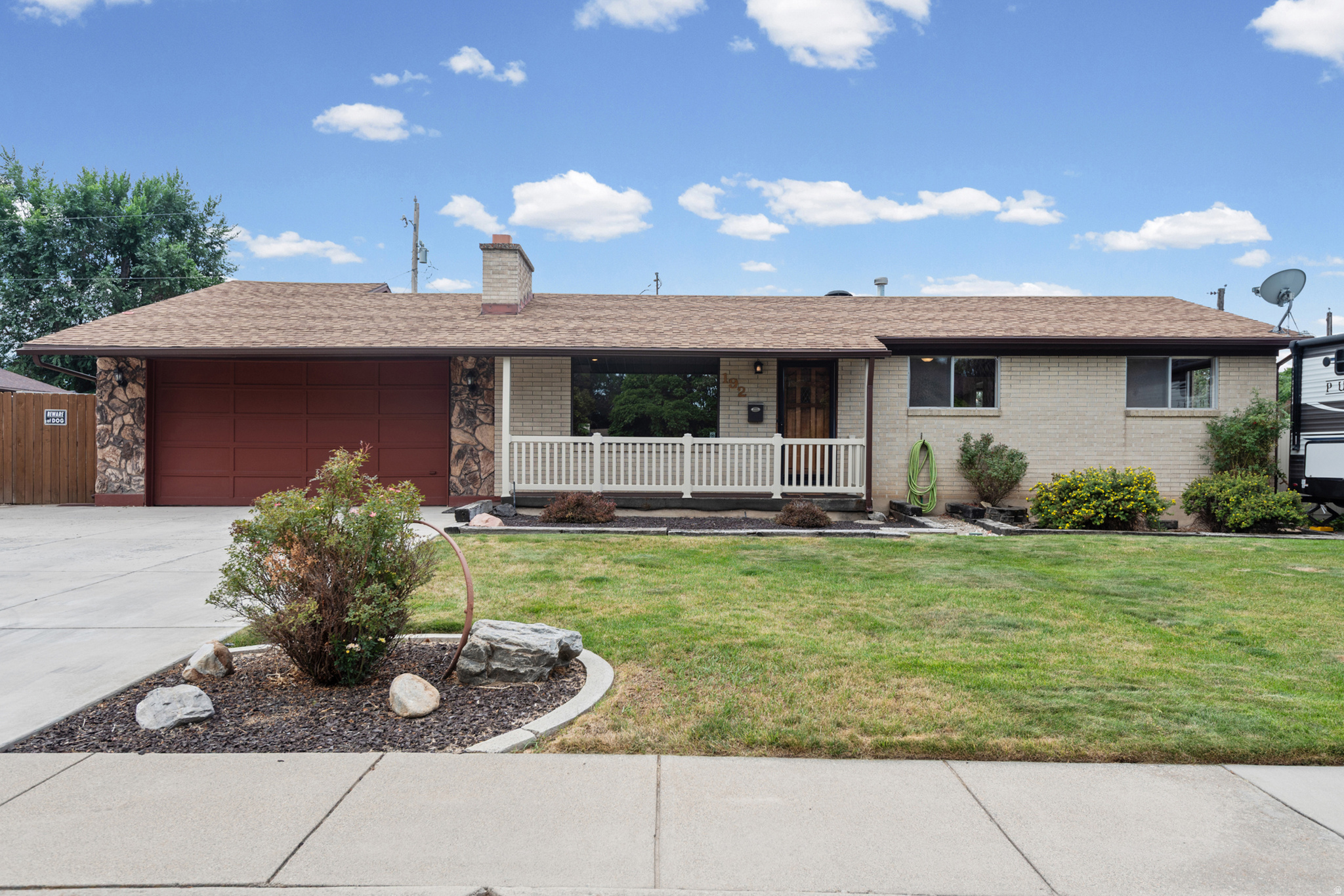 192 E 7845 S, Sandy, UT 84070 — photo 1