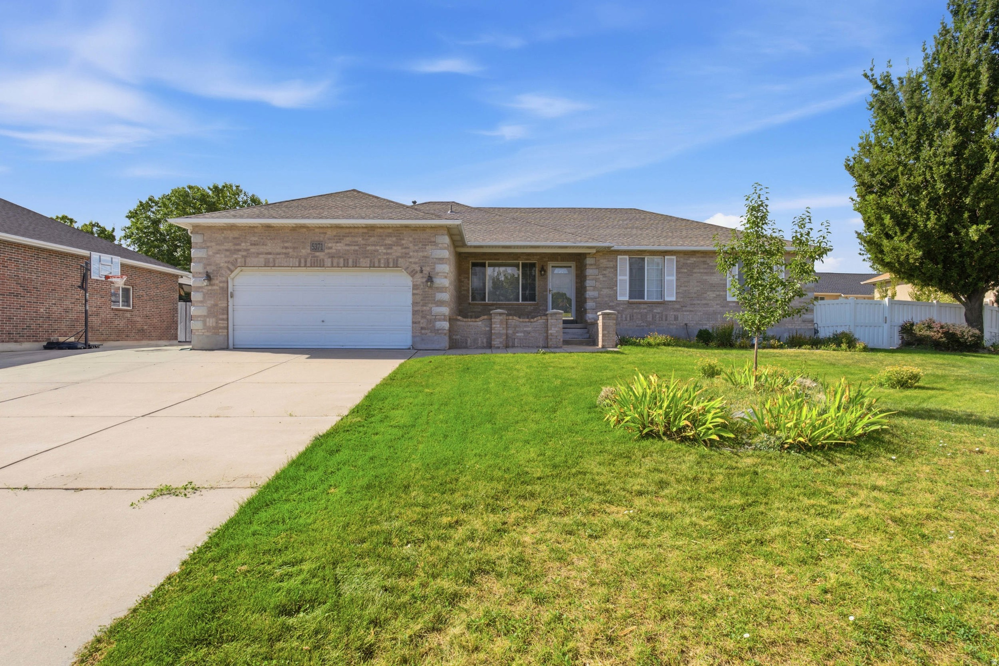 5371 W FIELDBURY CIR, West Valley City, UT 84120 — photo 1