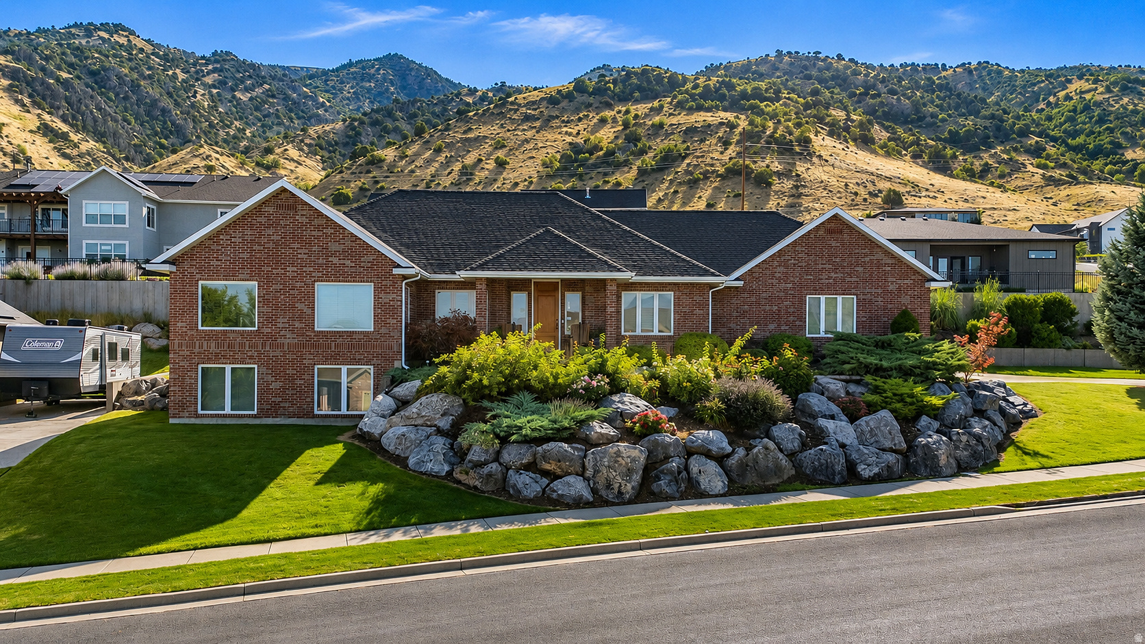 770  EAGLEVIEW DR, Providence, UT 84332 — photo 1