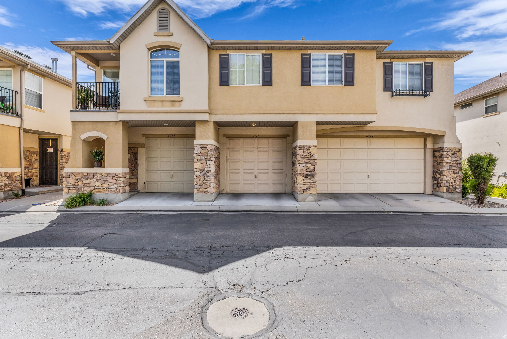6776 S HARBONNE LN, West Jordan, UT 84084 — photo 1