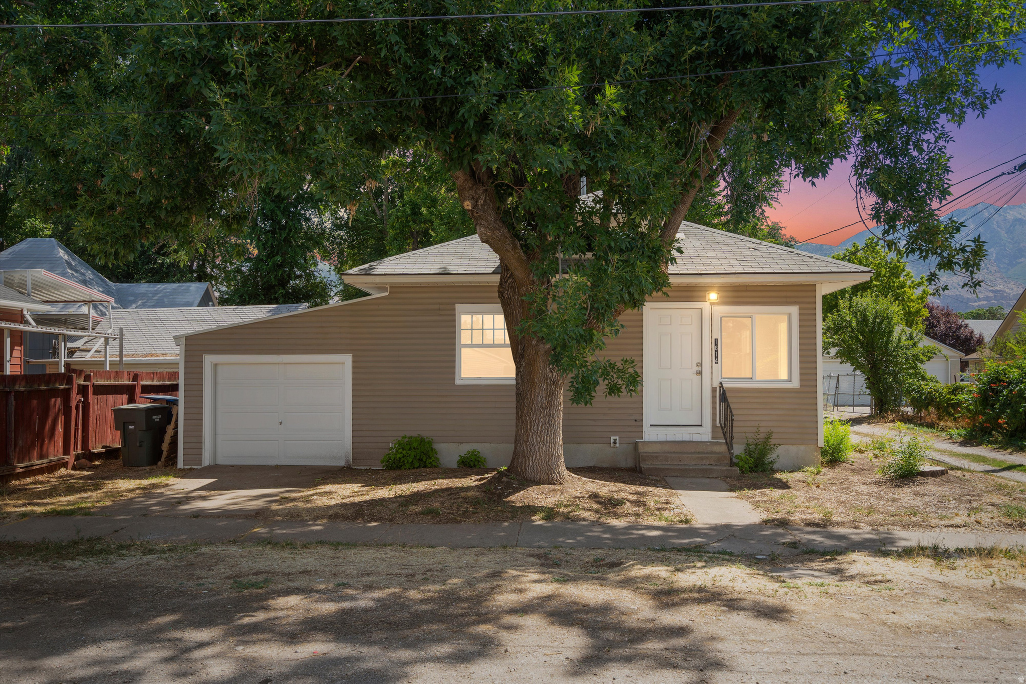 1614  OGDEN AVE, Ogden, UT 84404 — photo 1