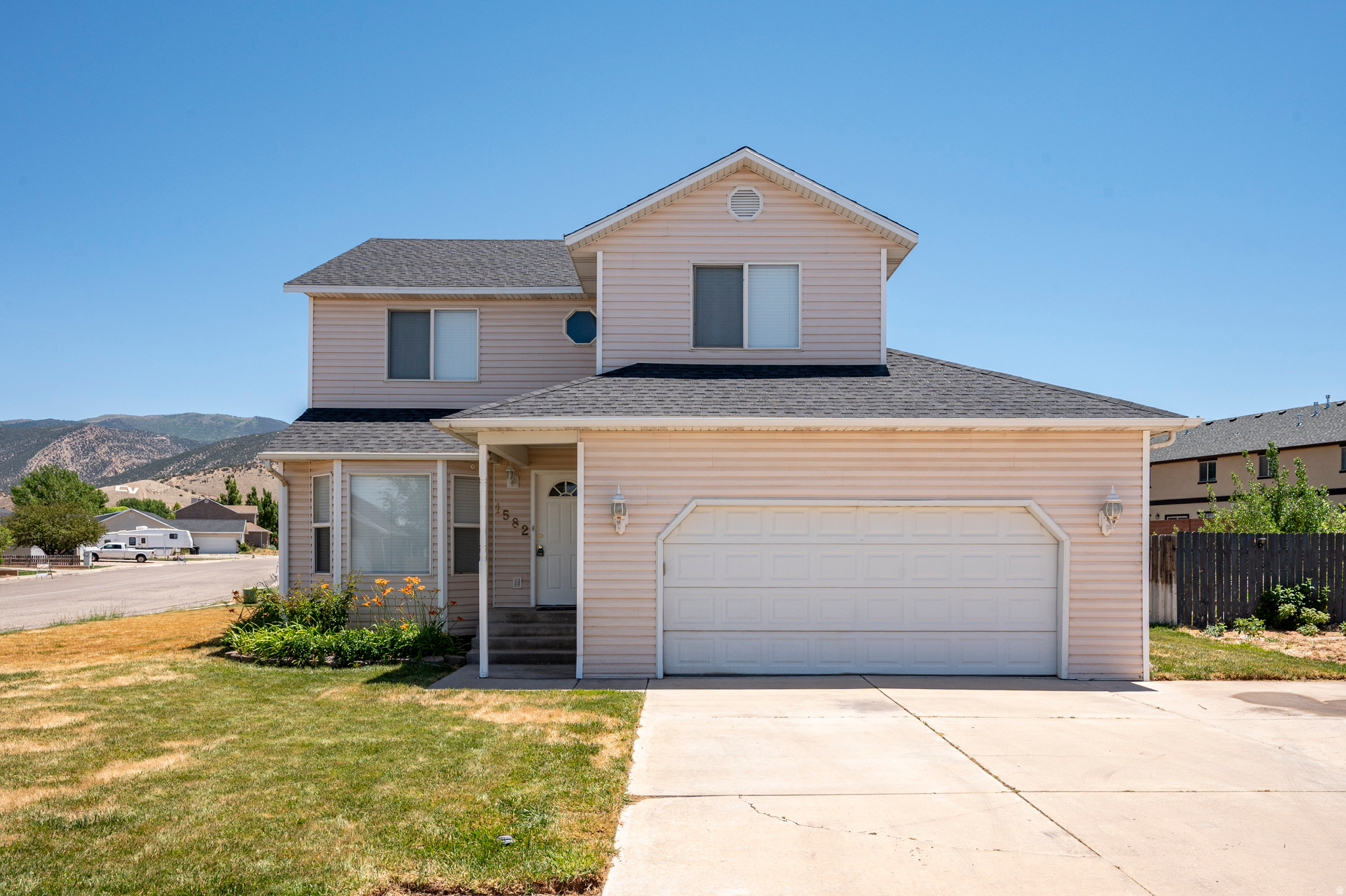 1582 N CEDAR BLVD, Cedar City, UT 84720 — photo 1